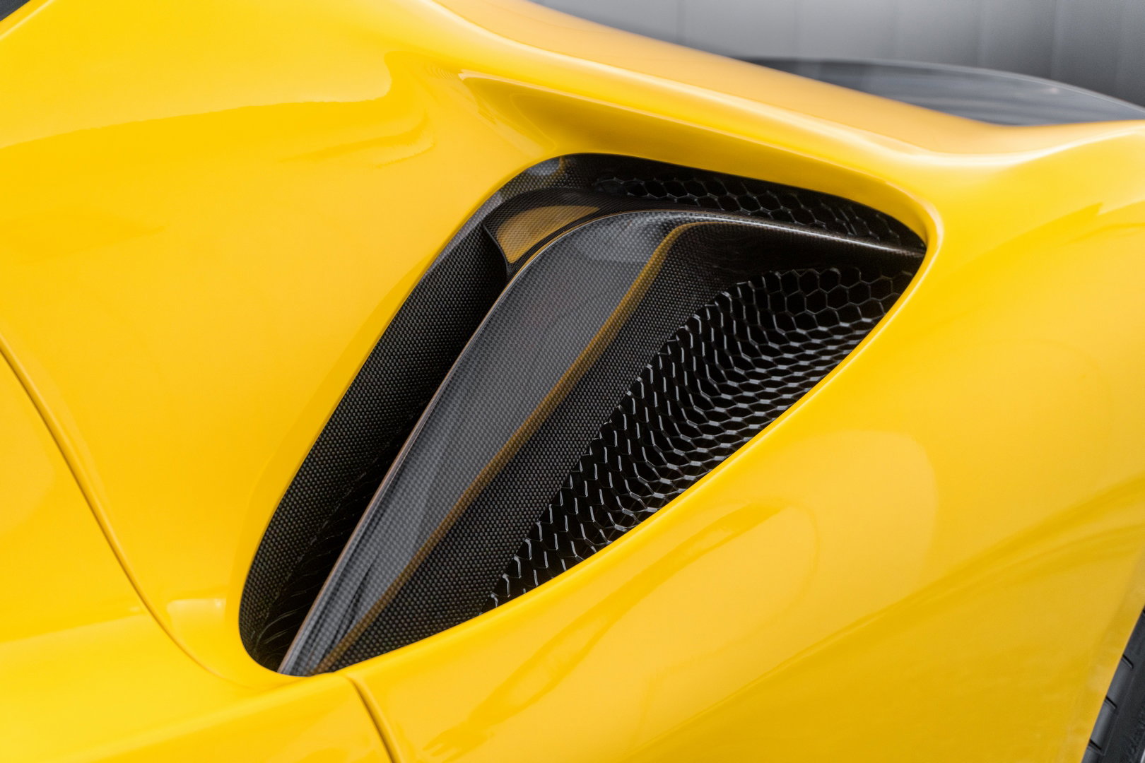 Ferrari SF90 Stradale