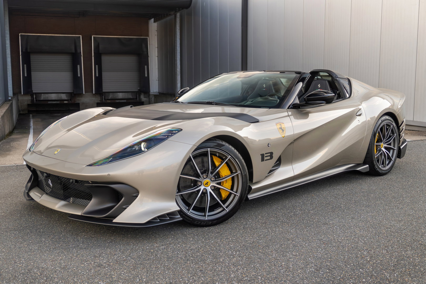 Ferrari 812 Competizione Aperta