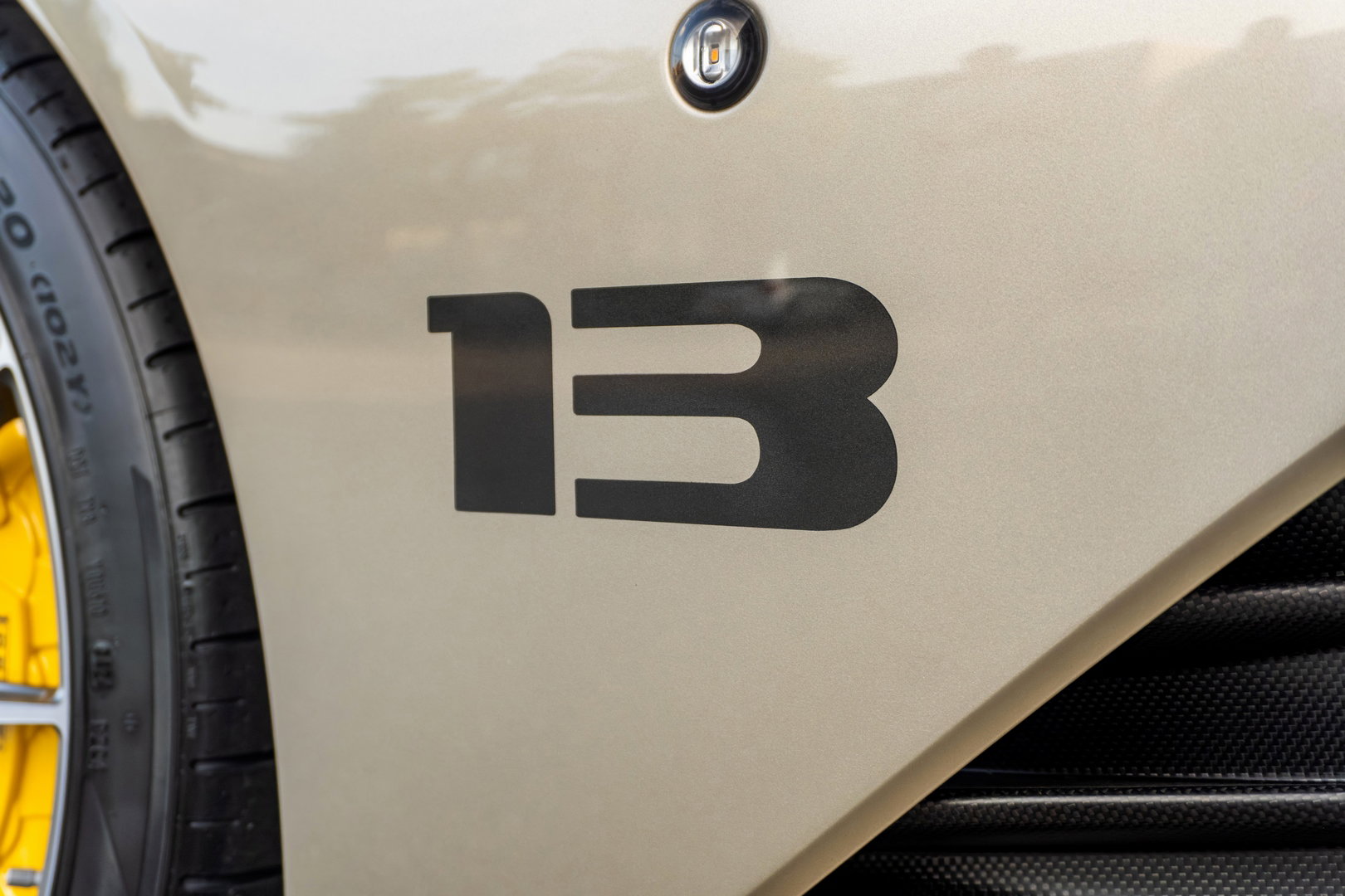 Ferrari 812 Competizione Aperta