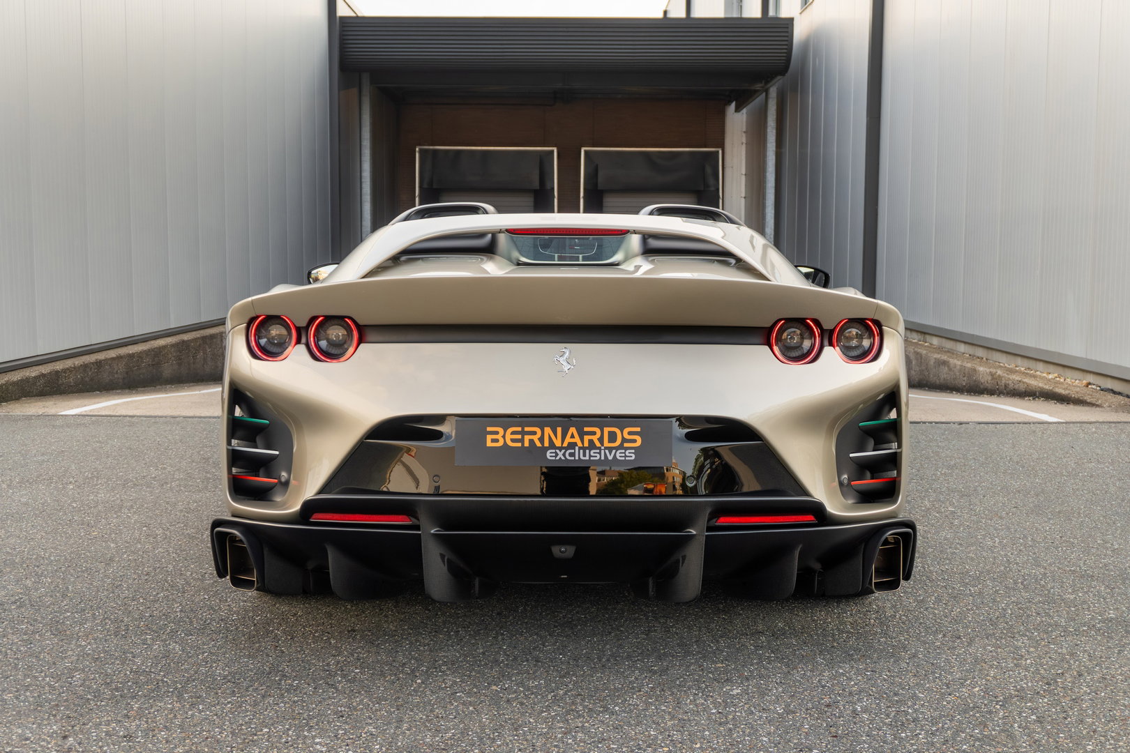 Ferrari 812 Competizione Aperta