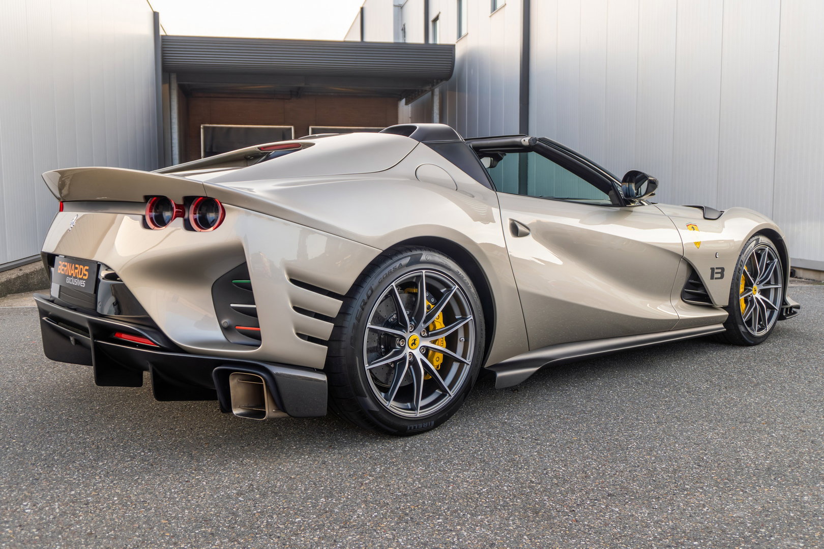 Ferrari 812 Competizione Aperta