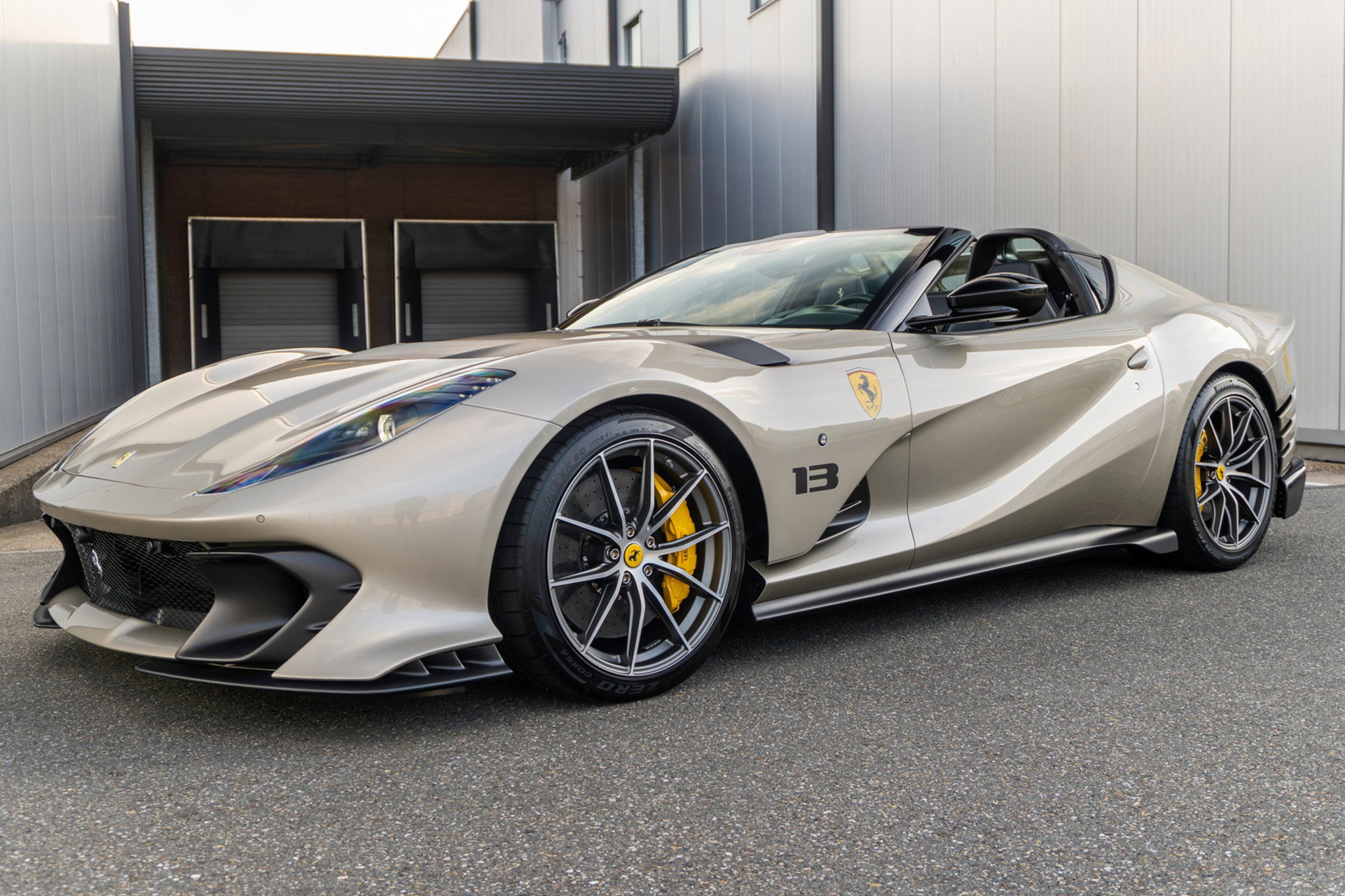 Ferrari 812 Competizione Aperta
