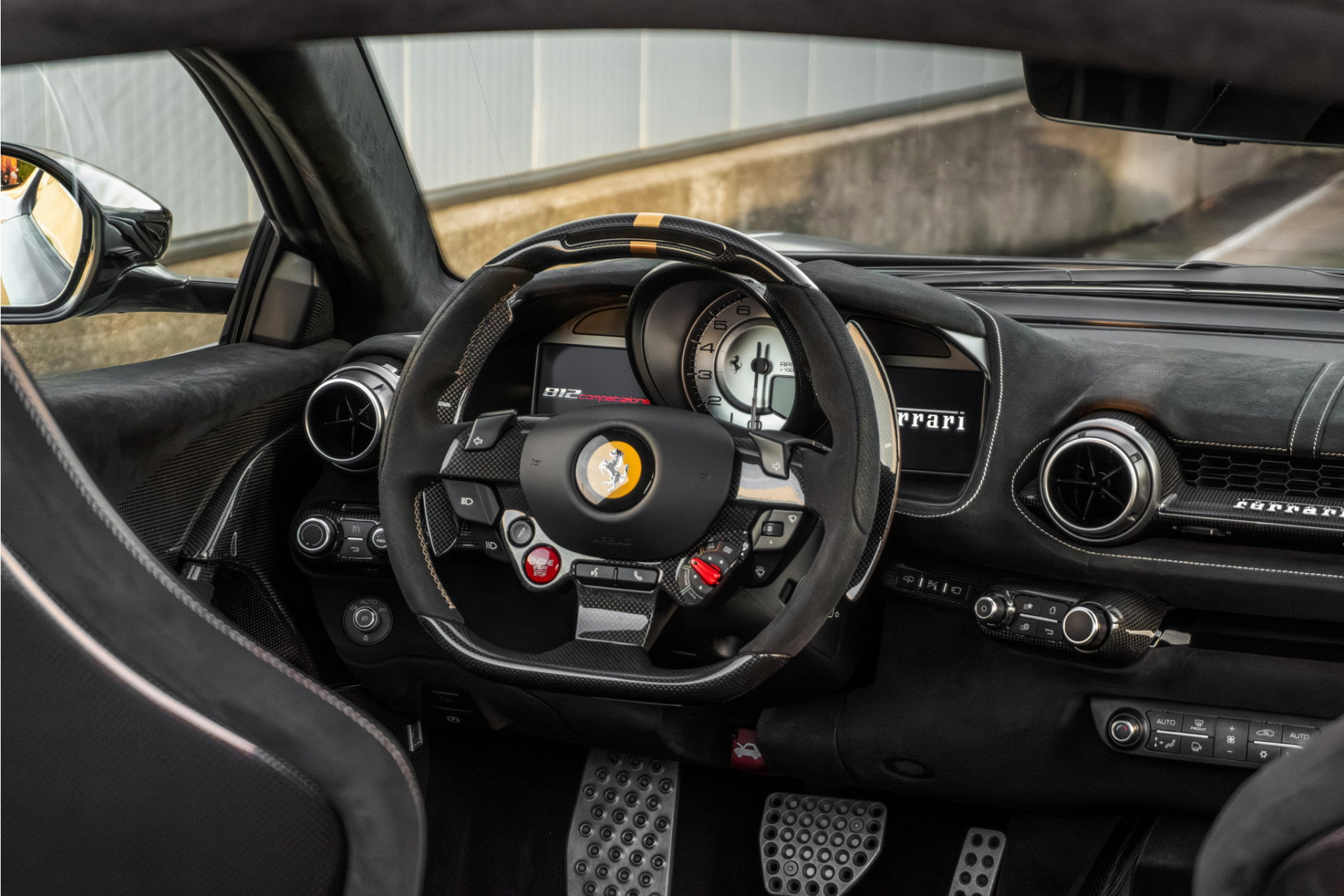 Ferrari 812 Competizione