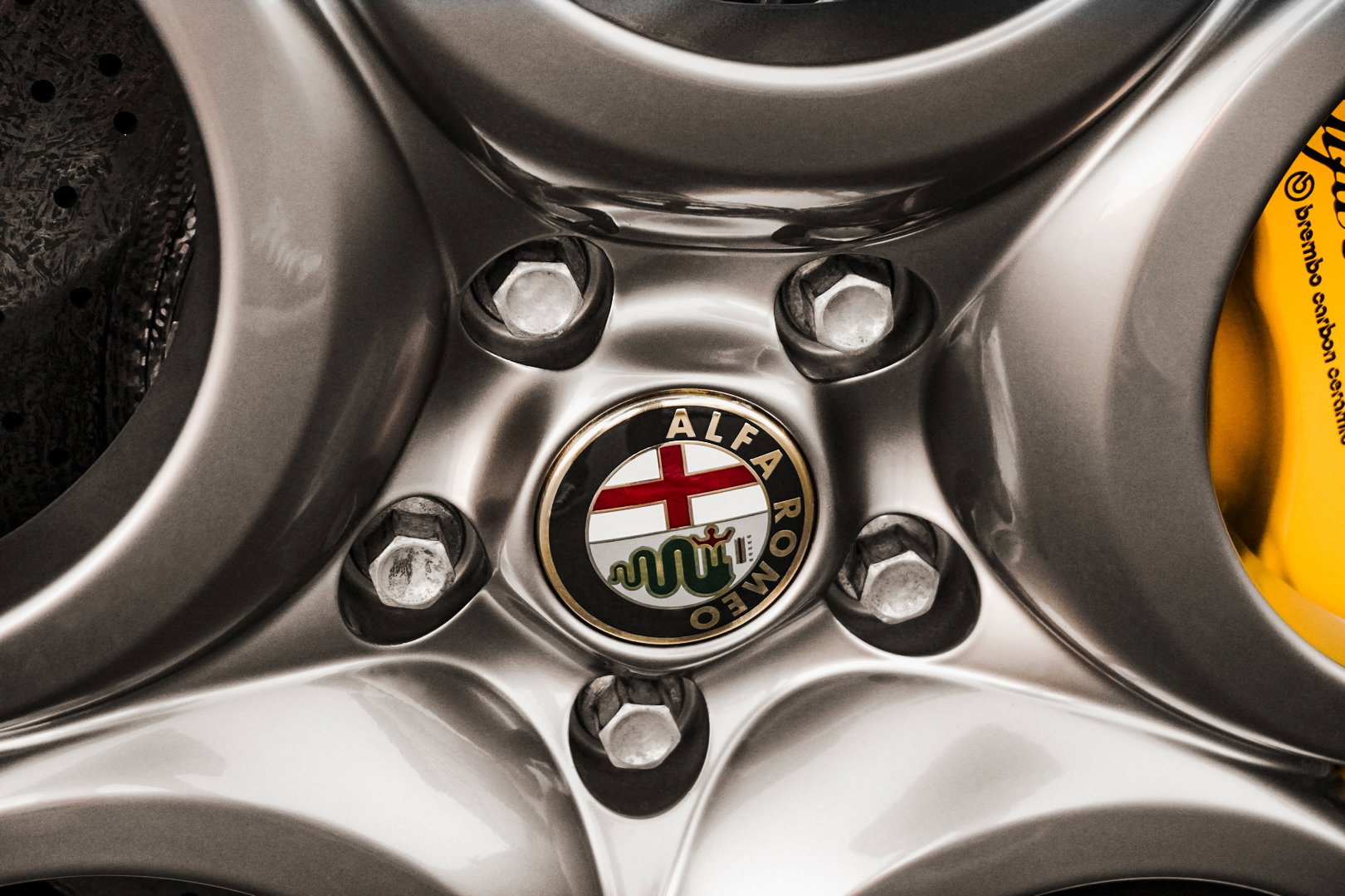 Alfa Romeo 8C Competizione Spider