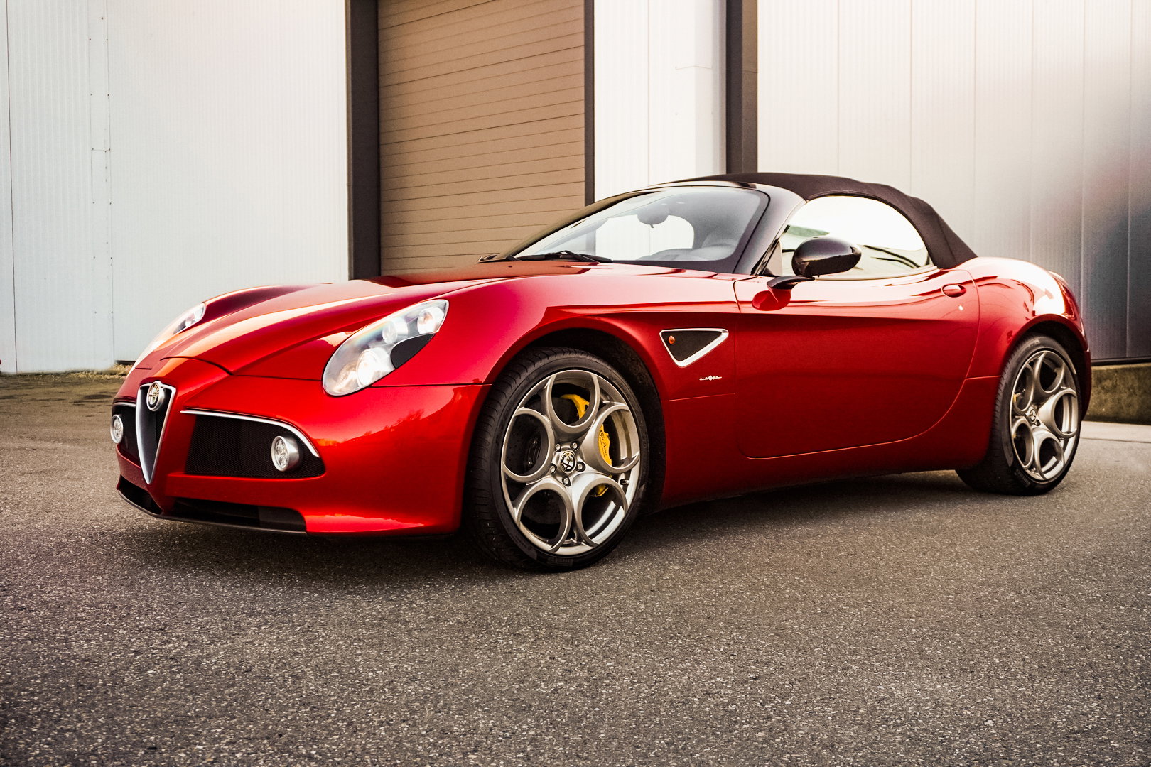 Alfa Romeo 8C Competizione Spider