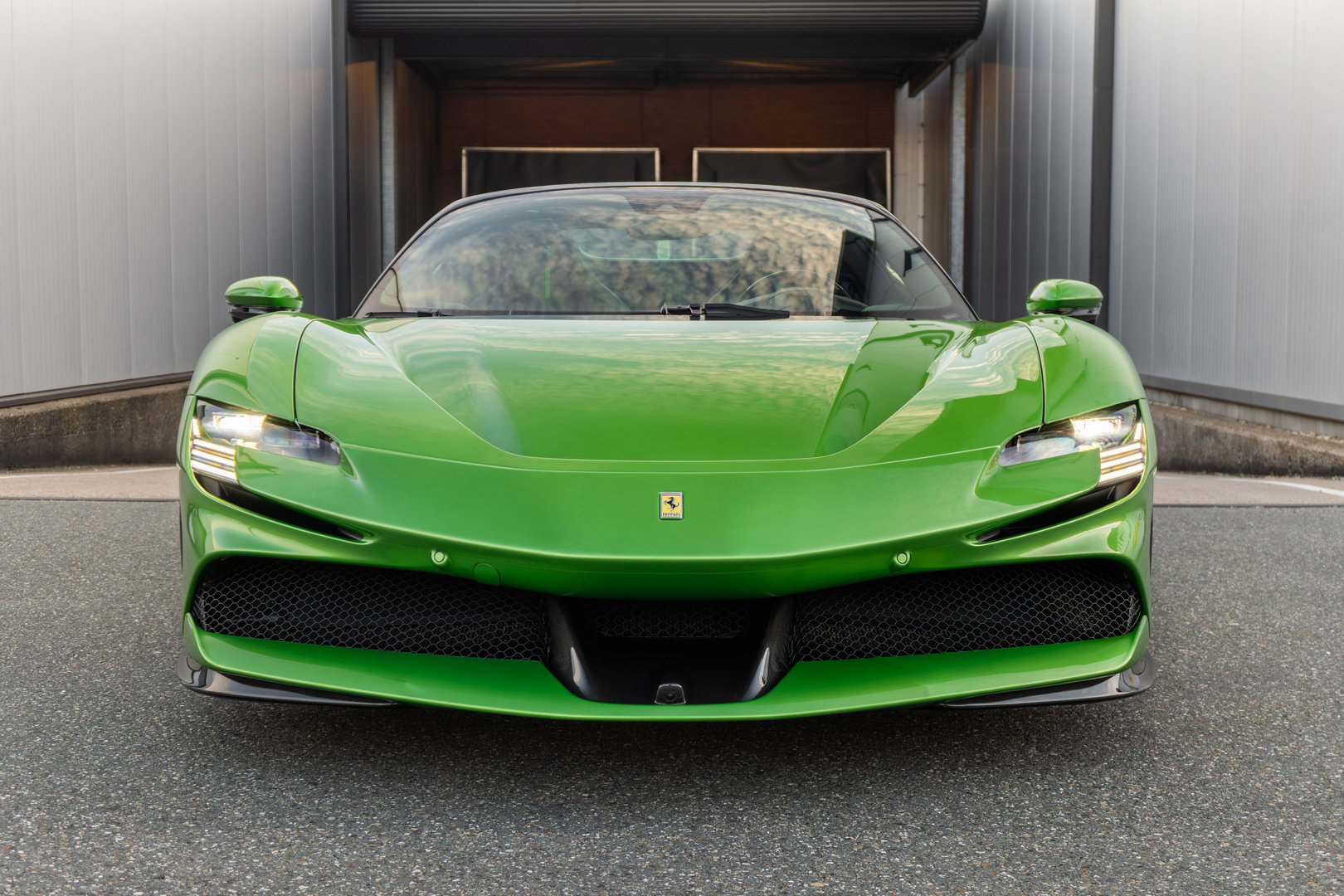 Ferrari SF90 Spider