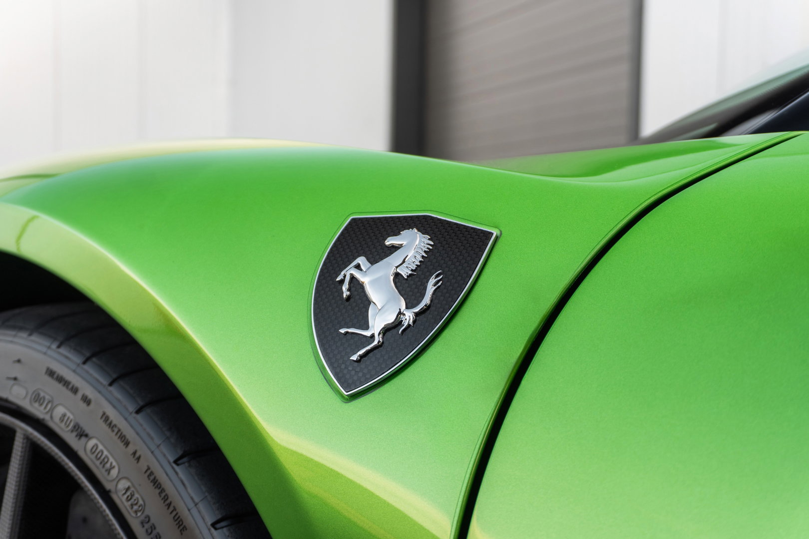 Ferrari SF90 Spider