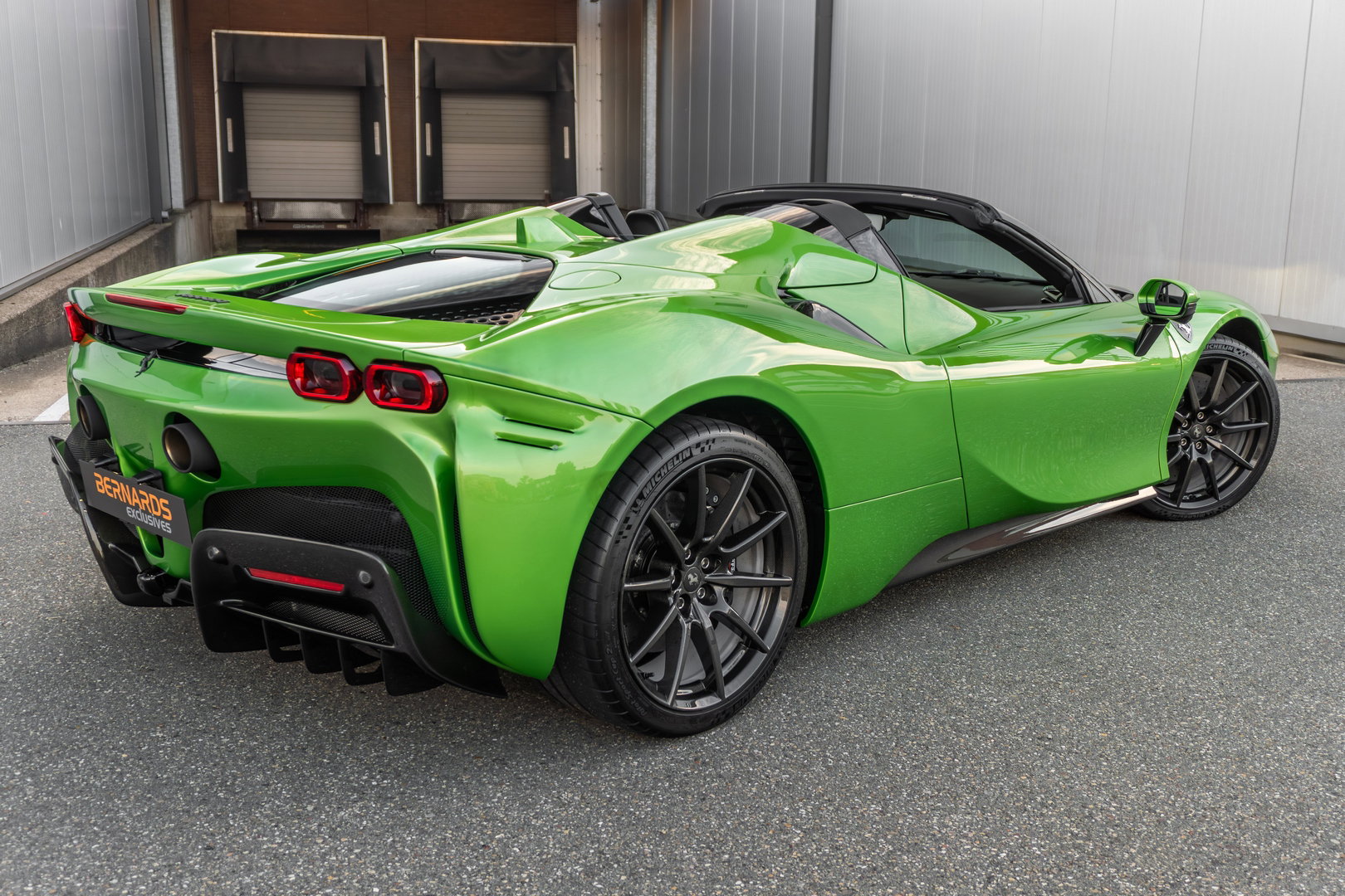 Ferrari SF90 Spider