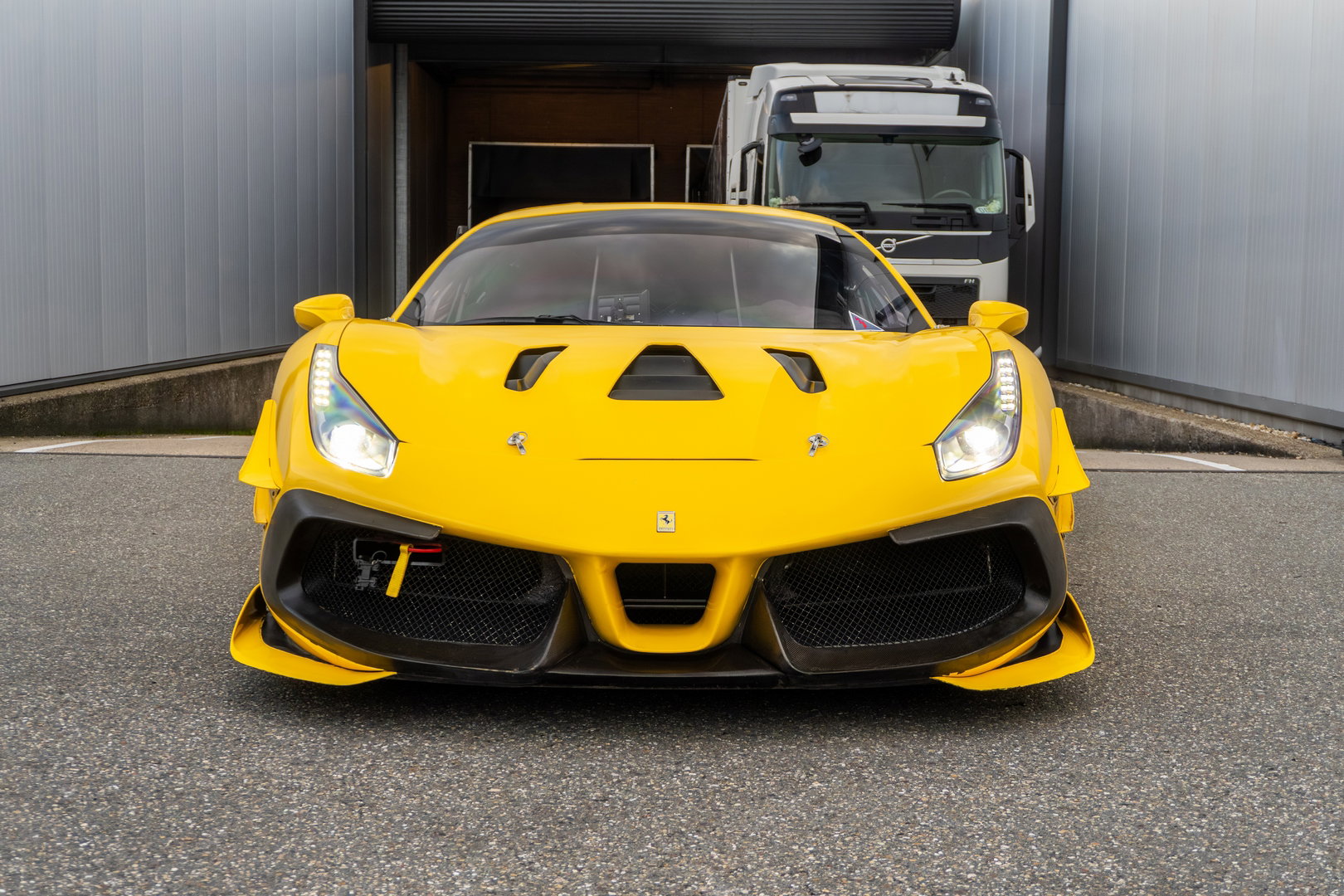 Ferrari 488 Challenge Evo