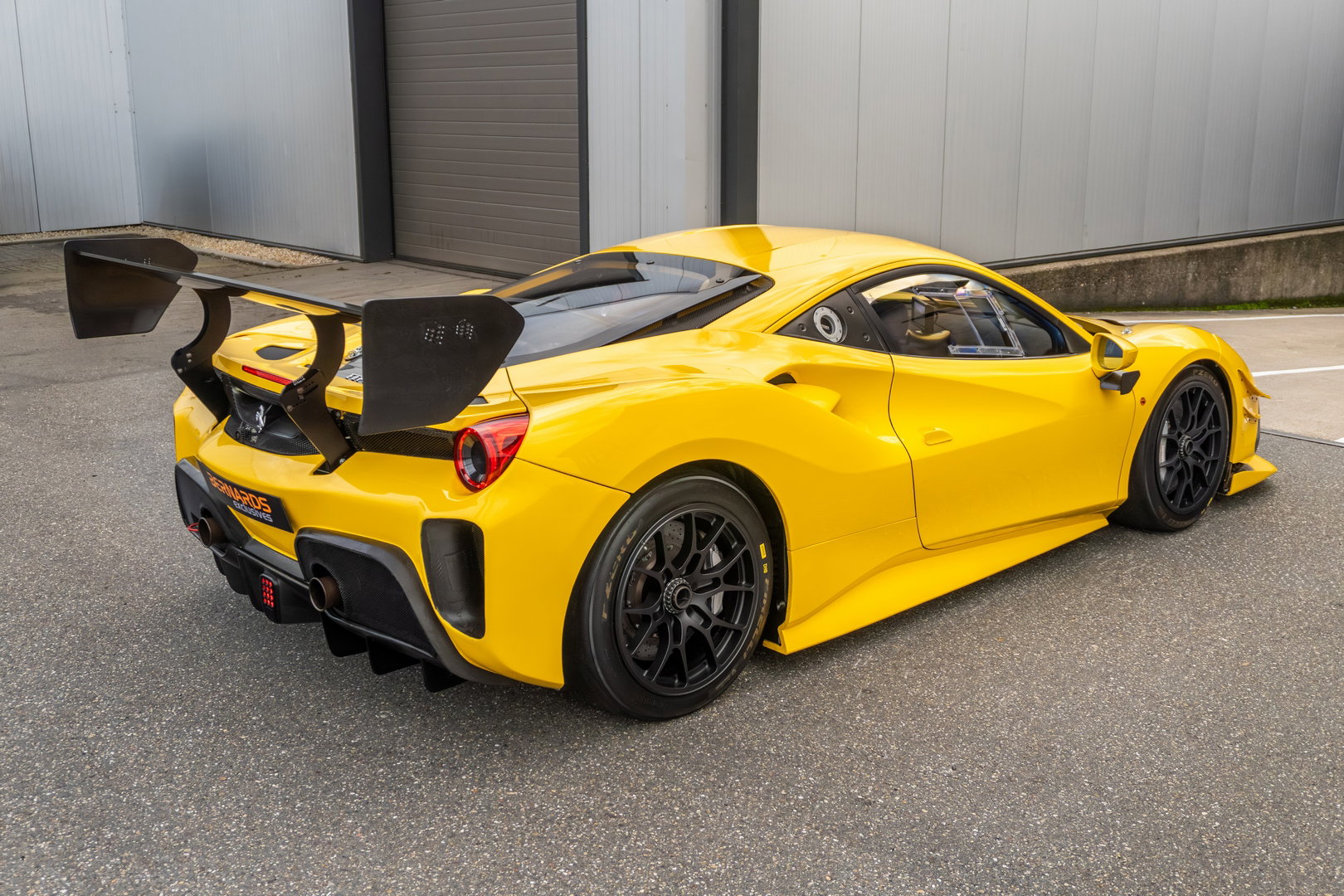 Ferrari 488 Challenge Evo