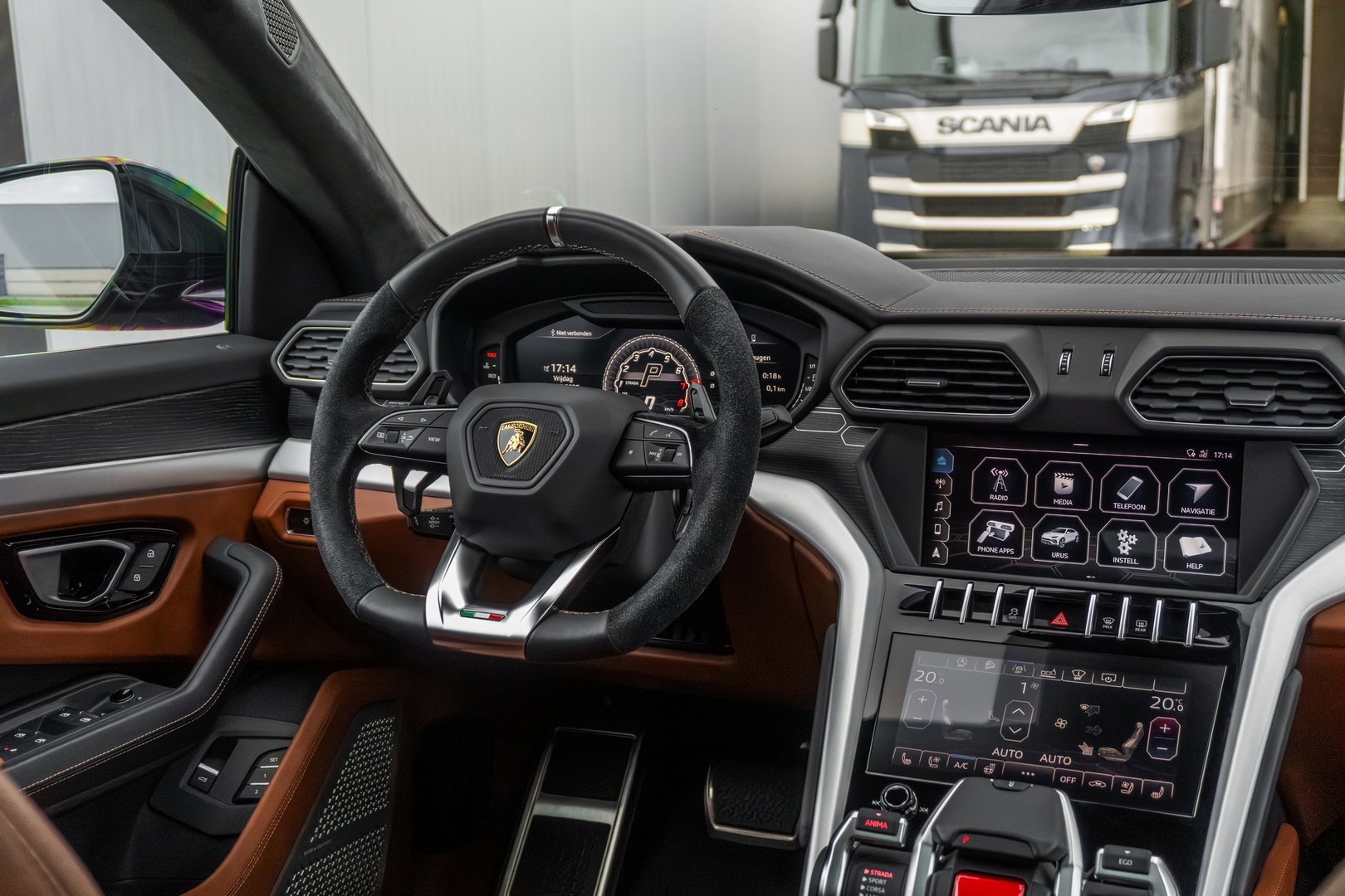 Lamborghini Urus