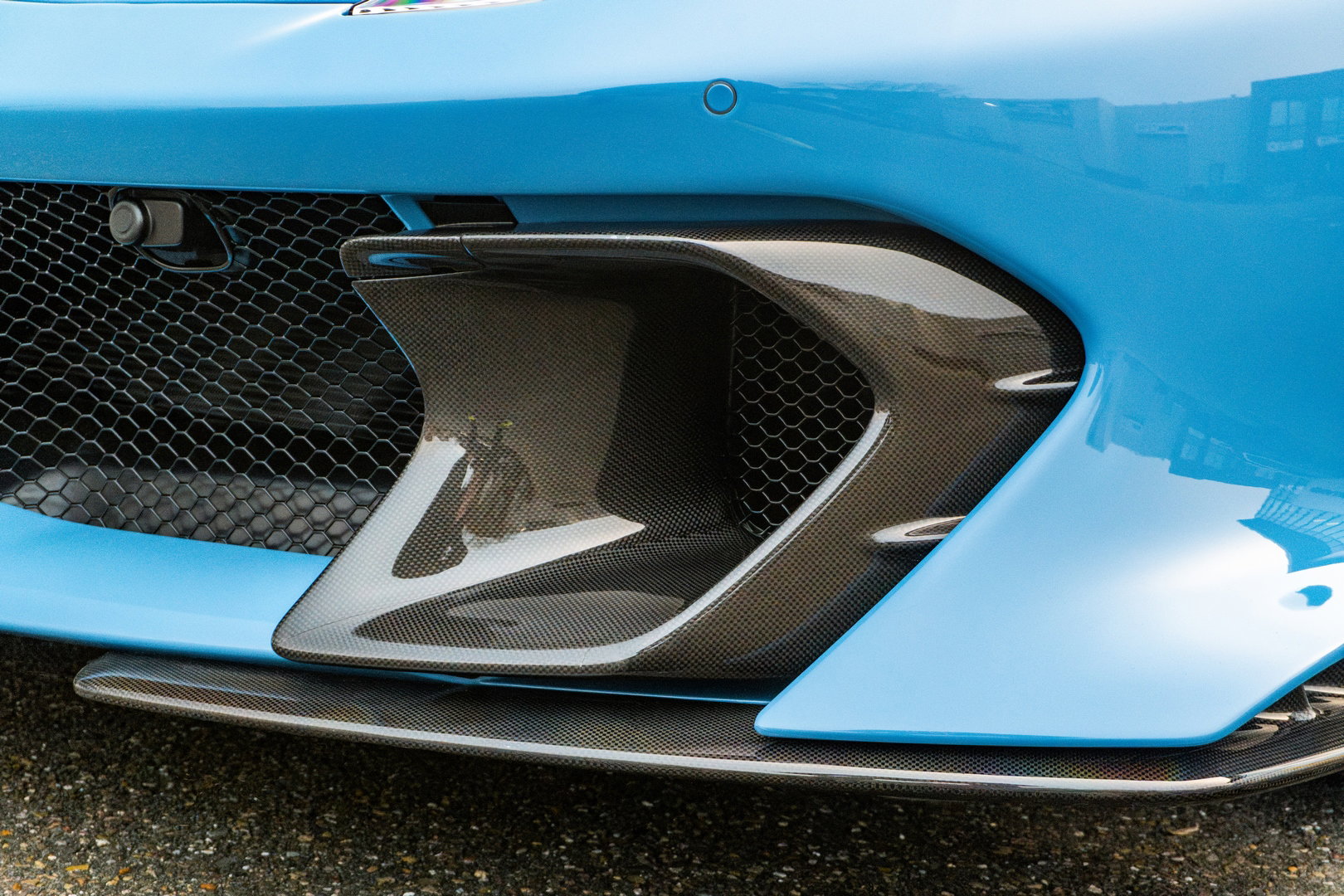Ferrari 812 Competizione