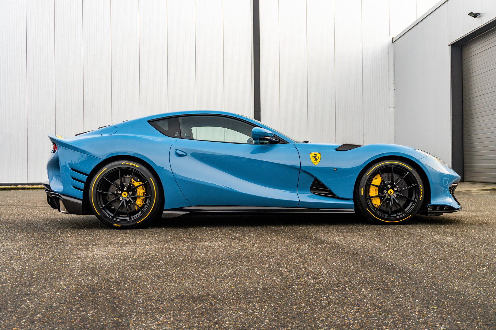 Ferrari 812 Competizione