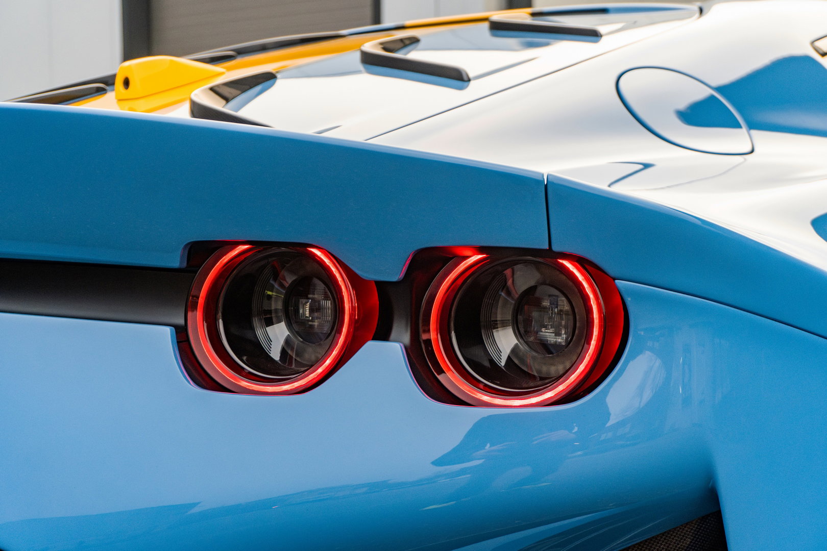 Ferrari 812 Competizione