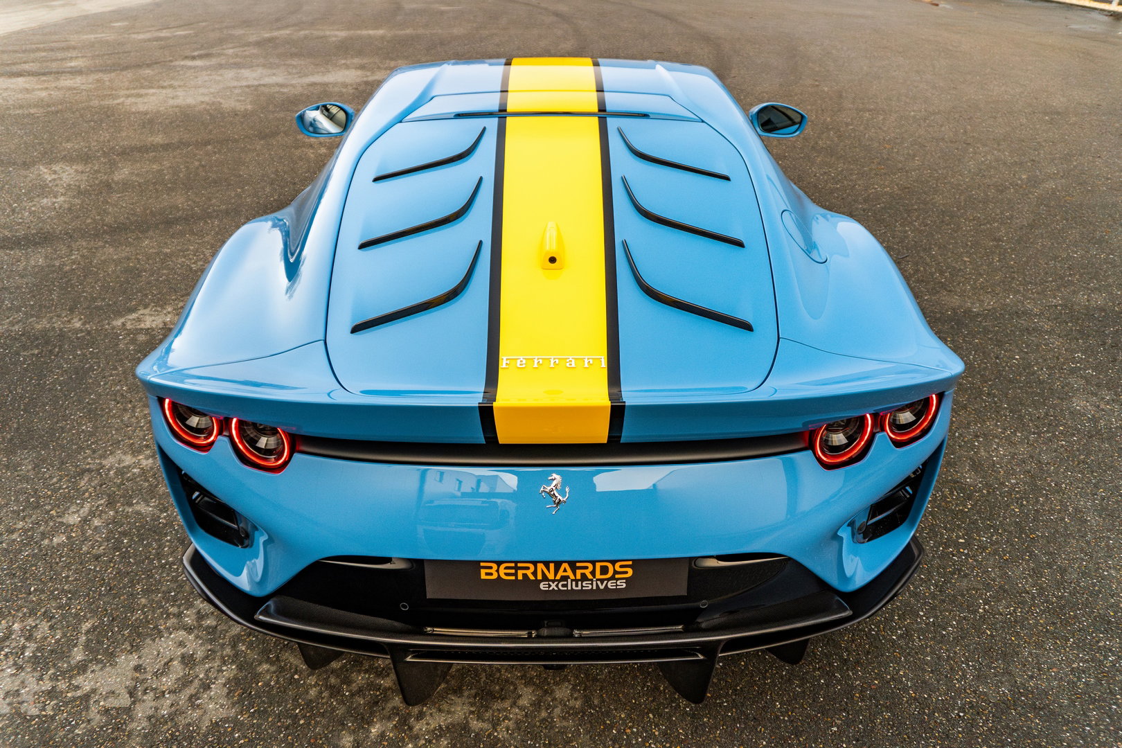 Ferrari 812 Competizione
