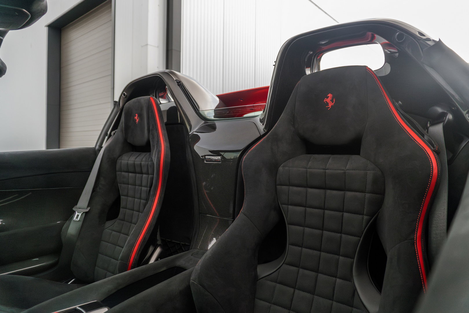 Ferrari 812 Competizione Aperta