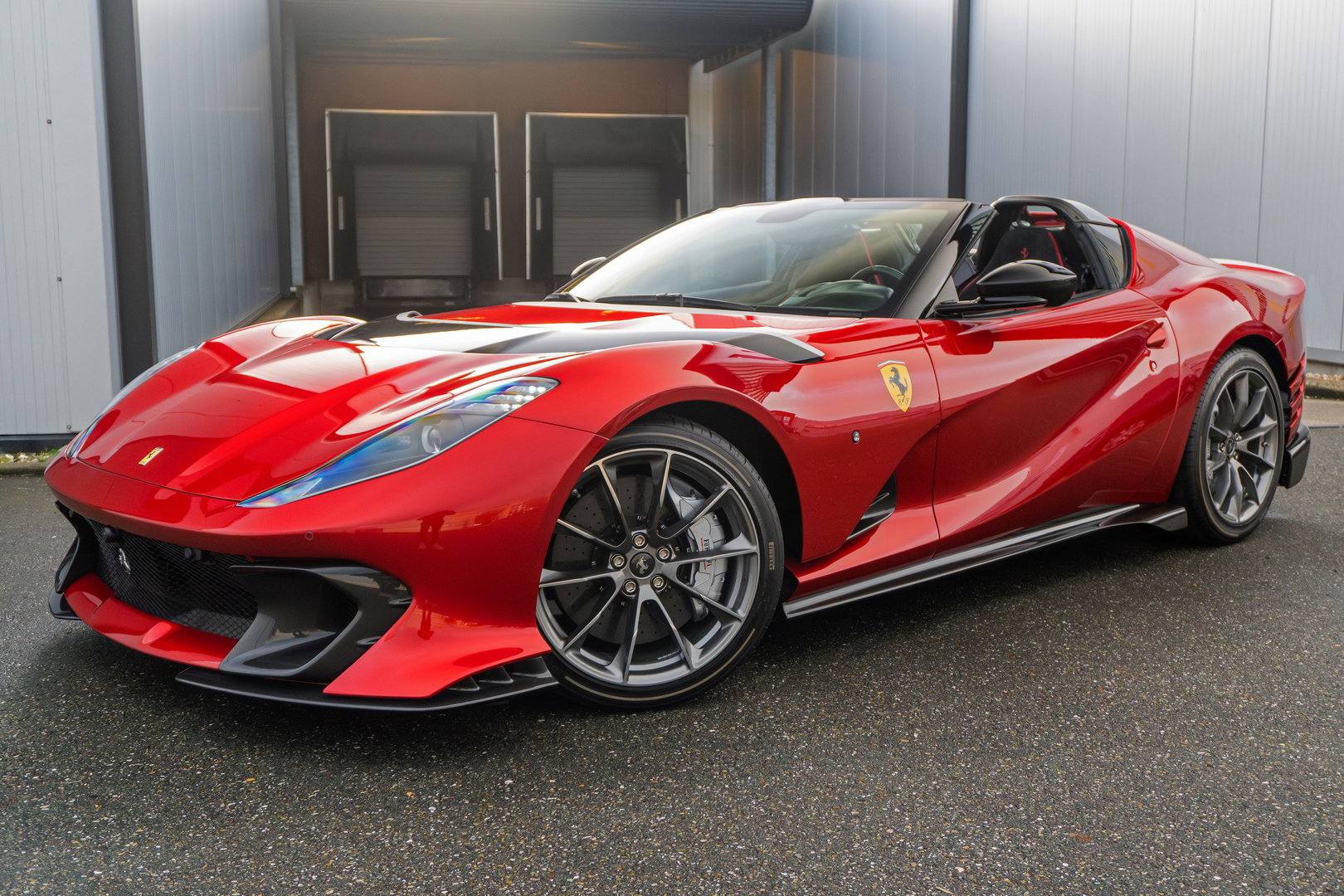Ferrari 812 Competizione Aperta