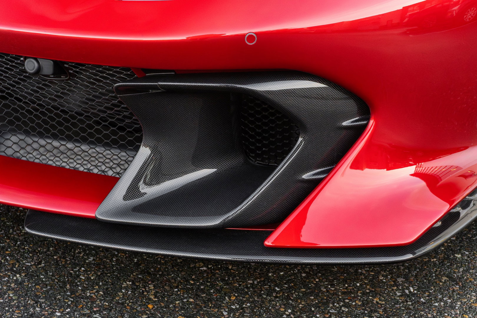 Ferrari 812 Competizione Aperta