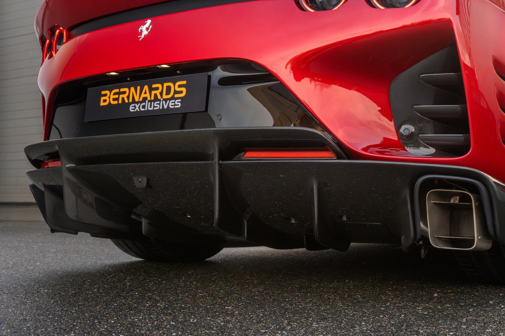 Ferrari 812 Competizione Aperta