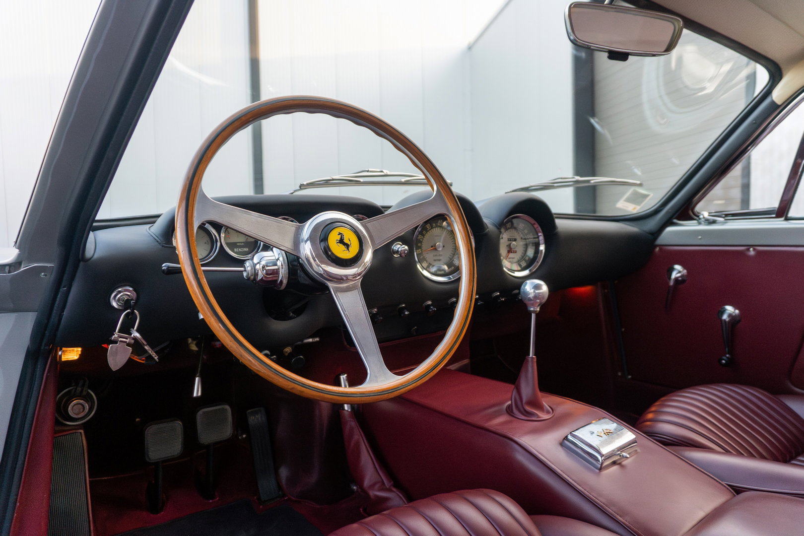 Ferrari 250 GT Lusso