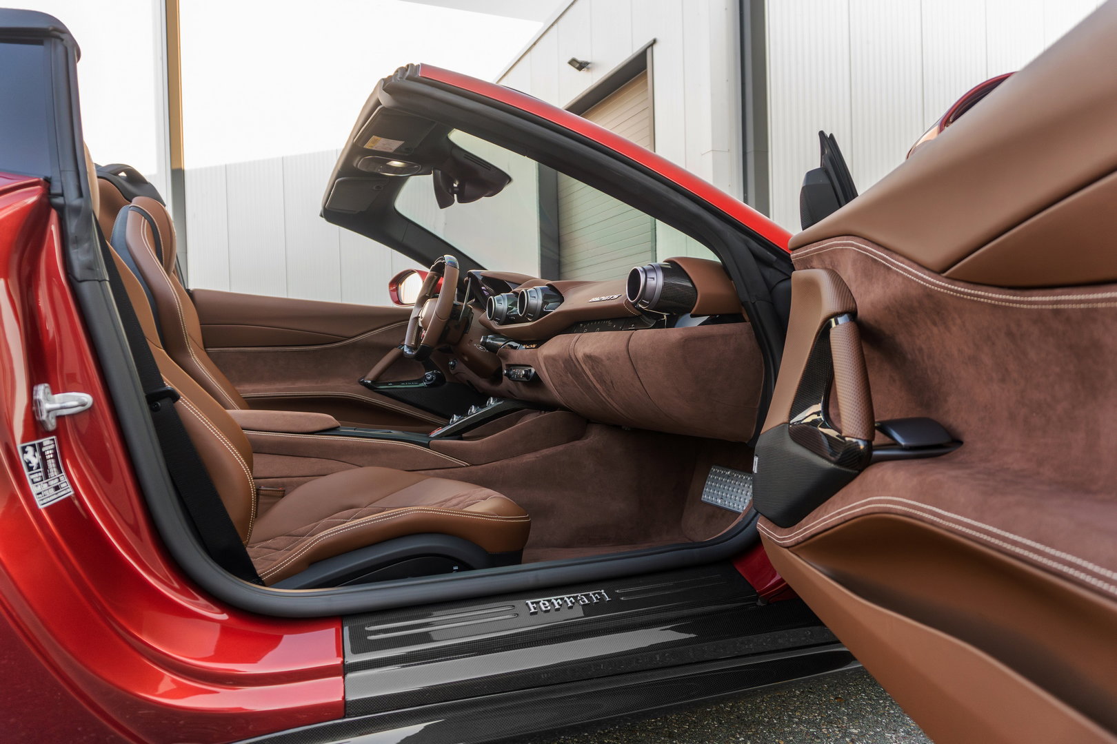 Ferrari 812 GTS