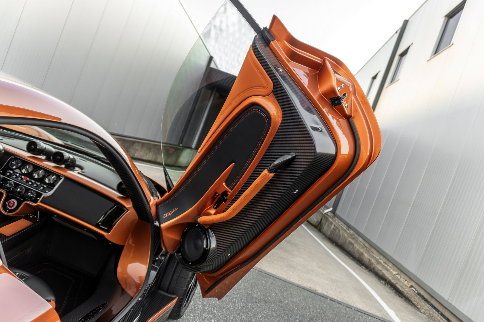 Pagani Utopia