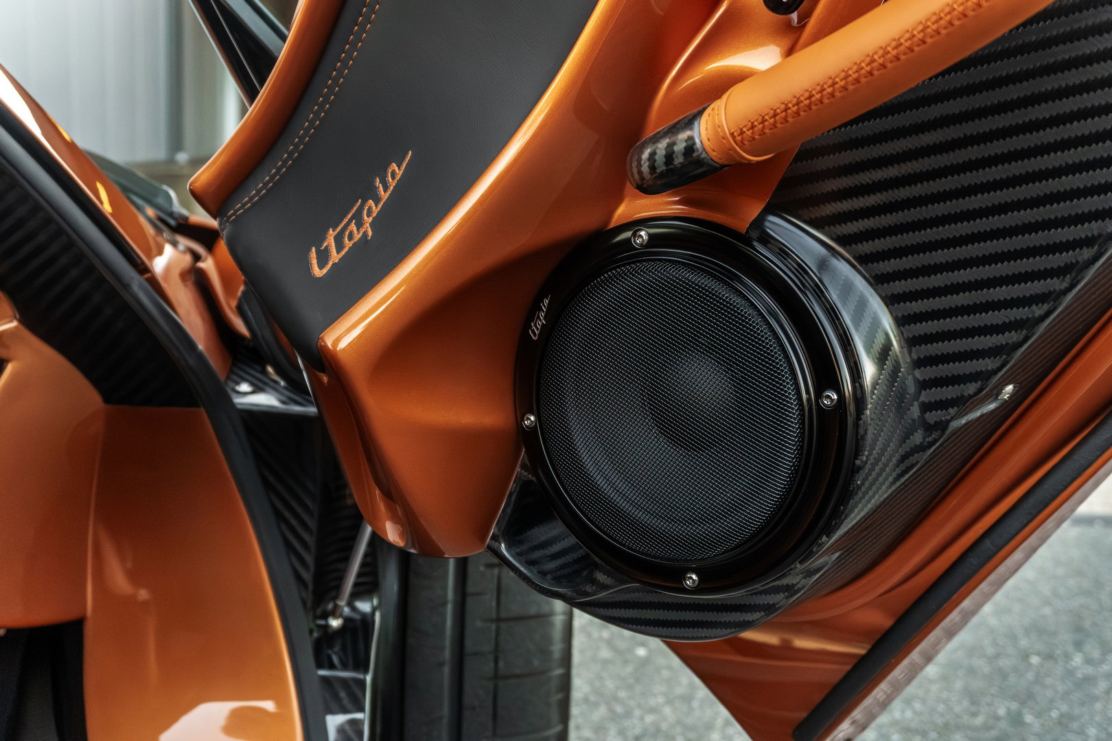 Pagani Utopia