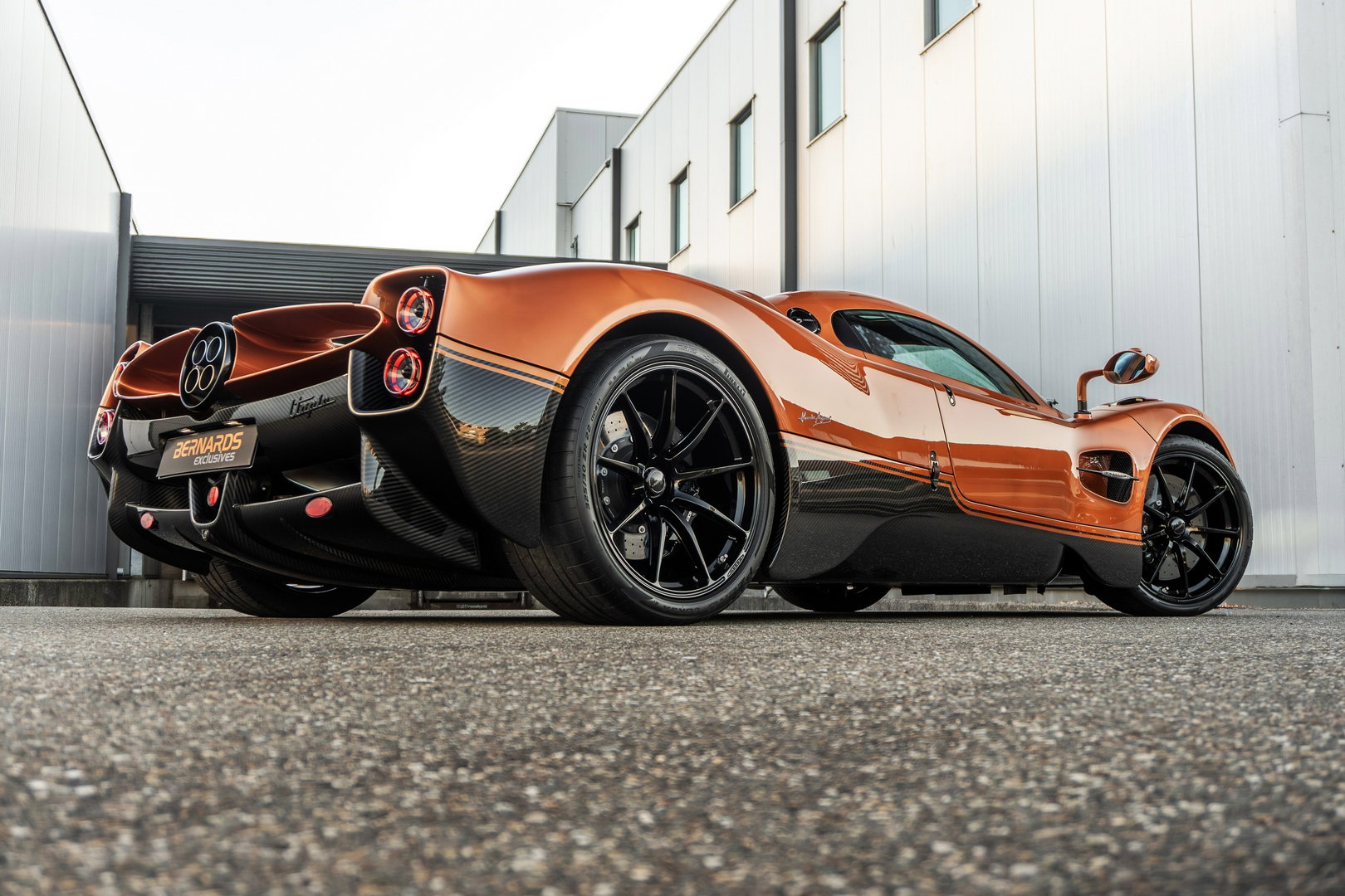 Pagani Utopia