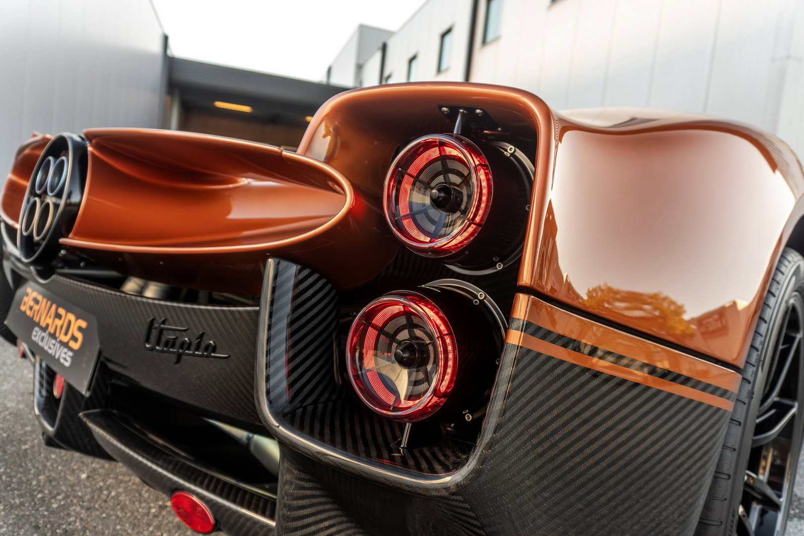 Pagani Utopia