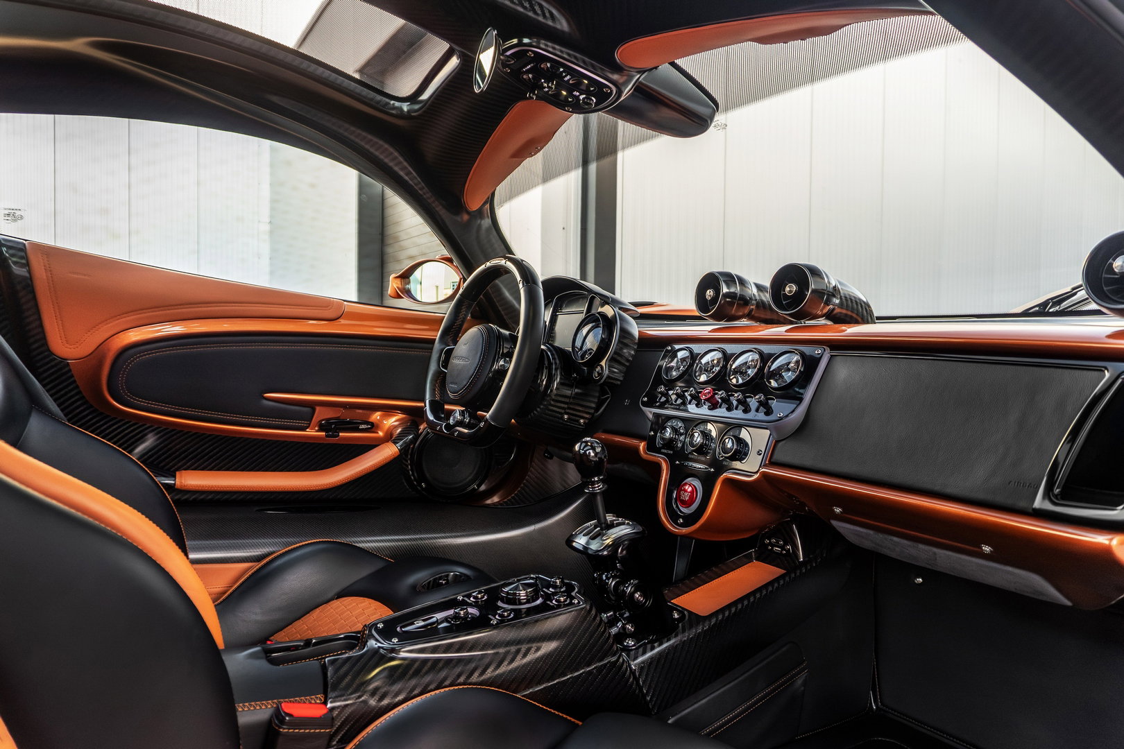 Pagani Utopia