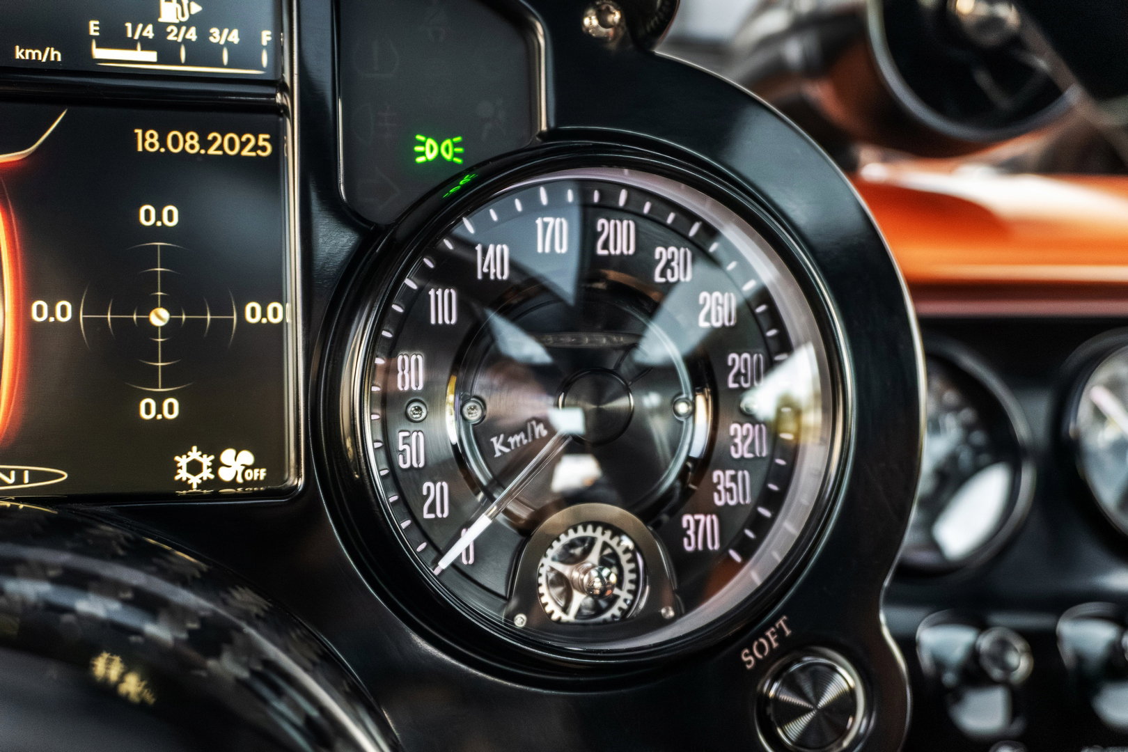 Pagani Utopia