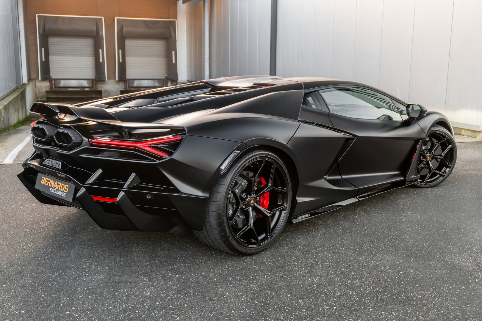 Lamborghini Revuelto