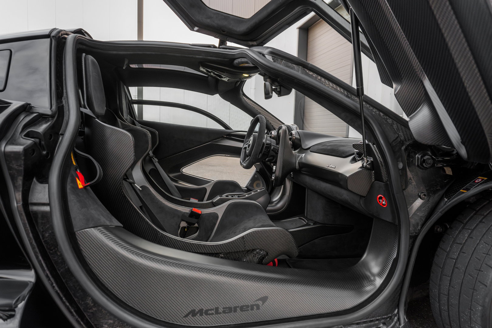 McLaren Senna