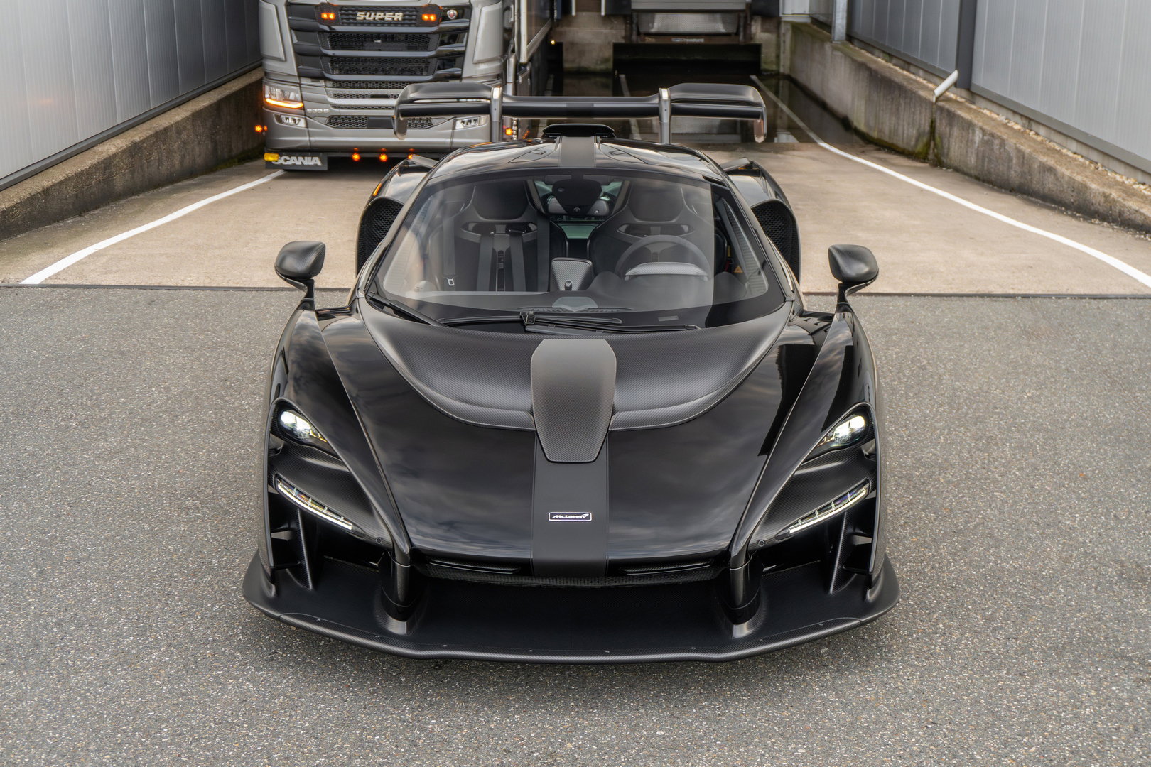 McLaren Senna