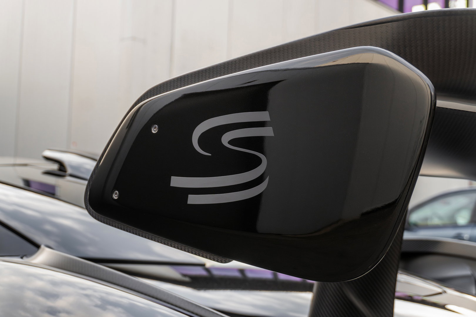 McLaren Senna