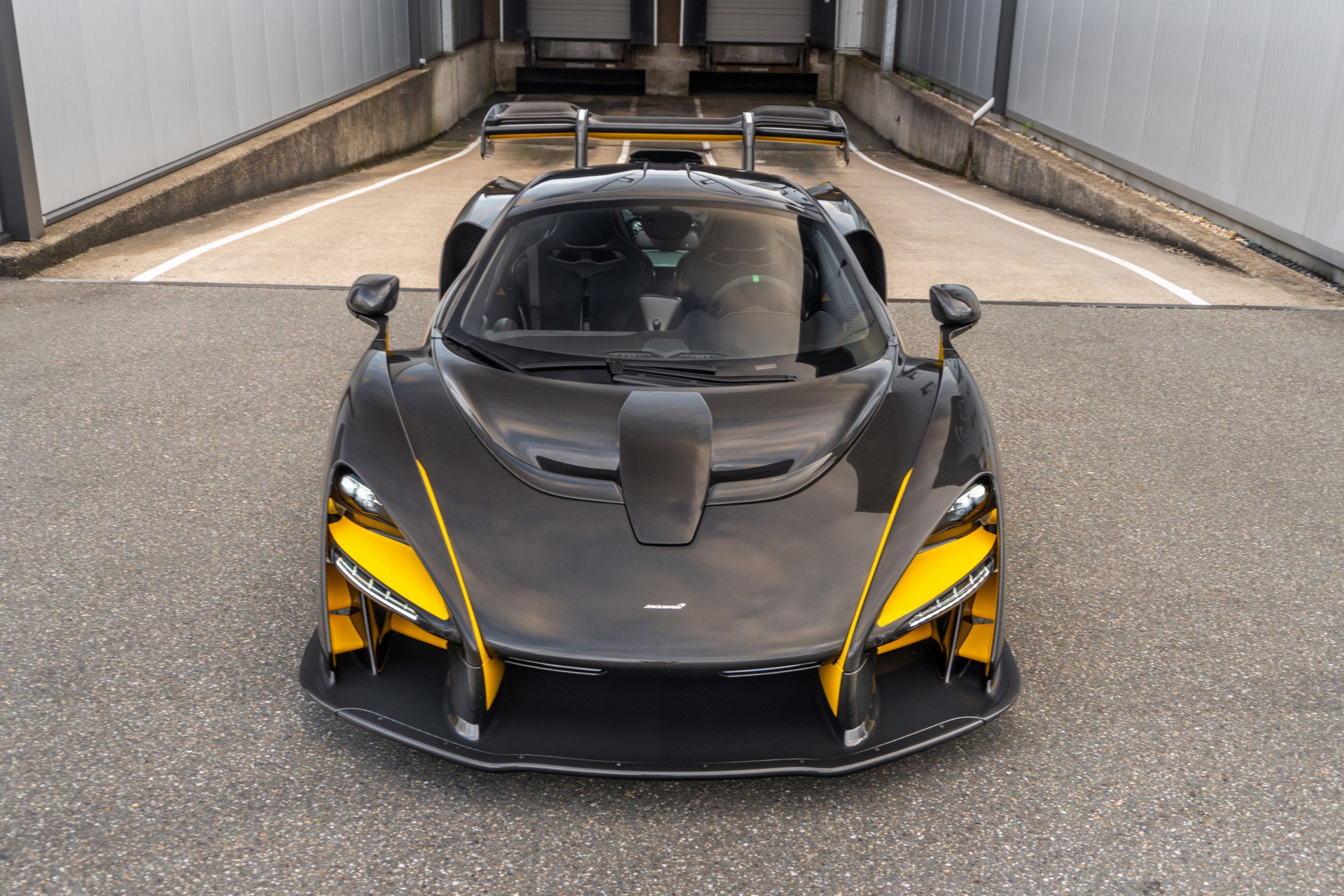 McLaren Senna