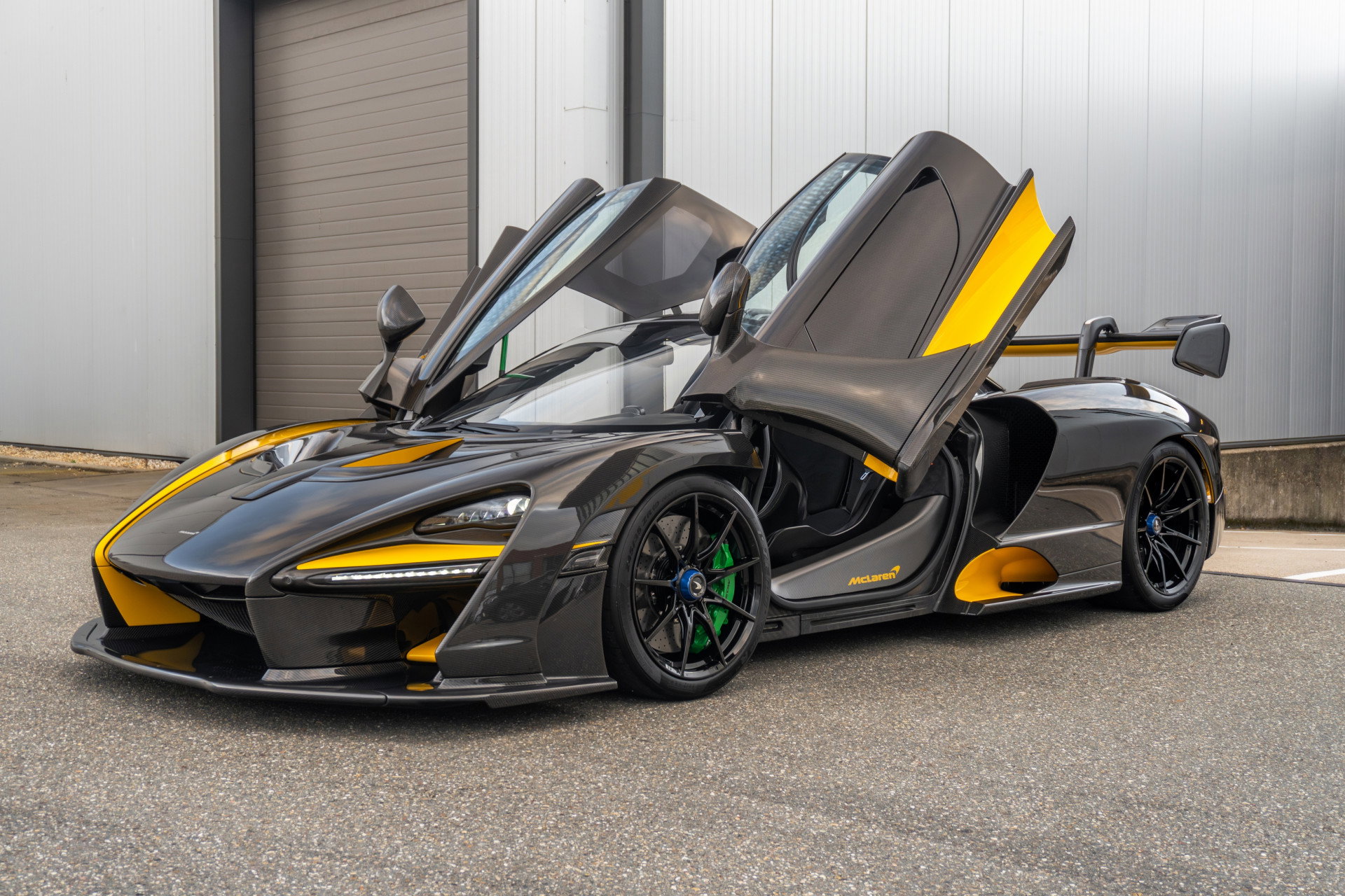 McLaren Senna