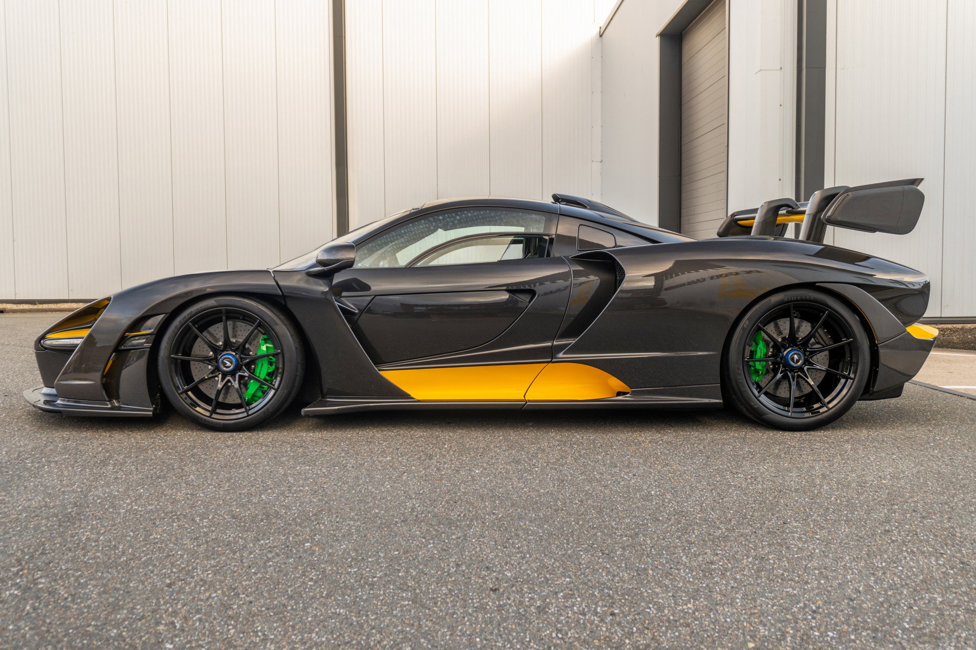McLaren Senna