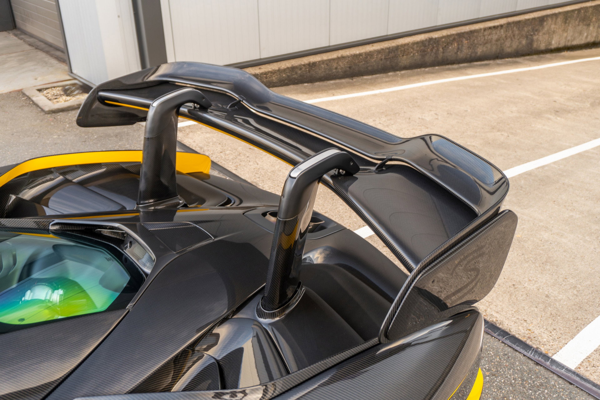 McLaren Senna