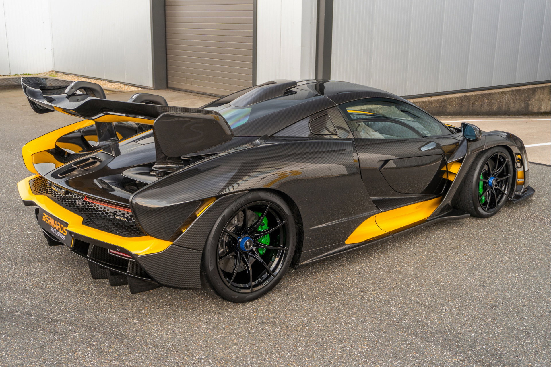 McLaren Senna