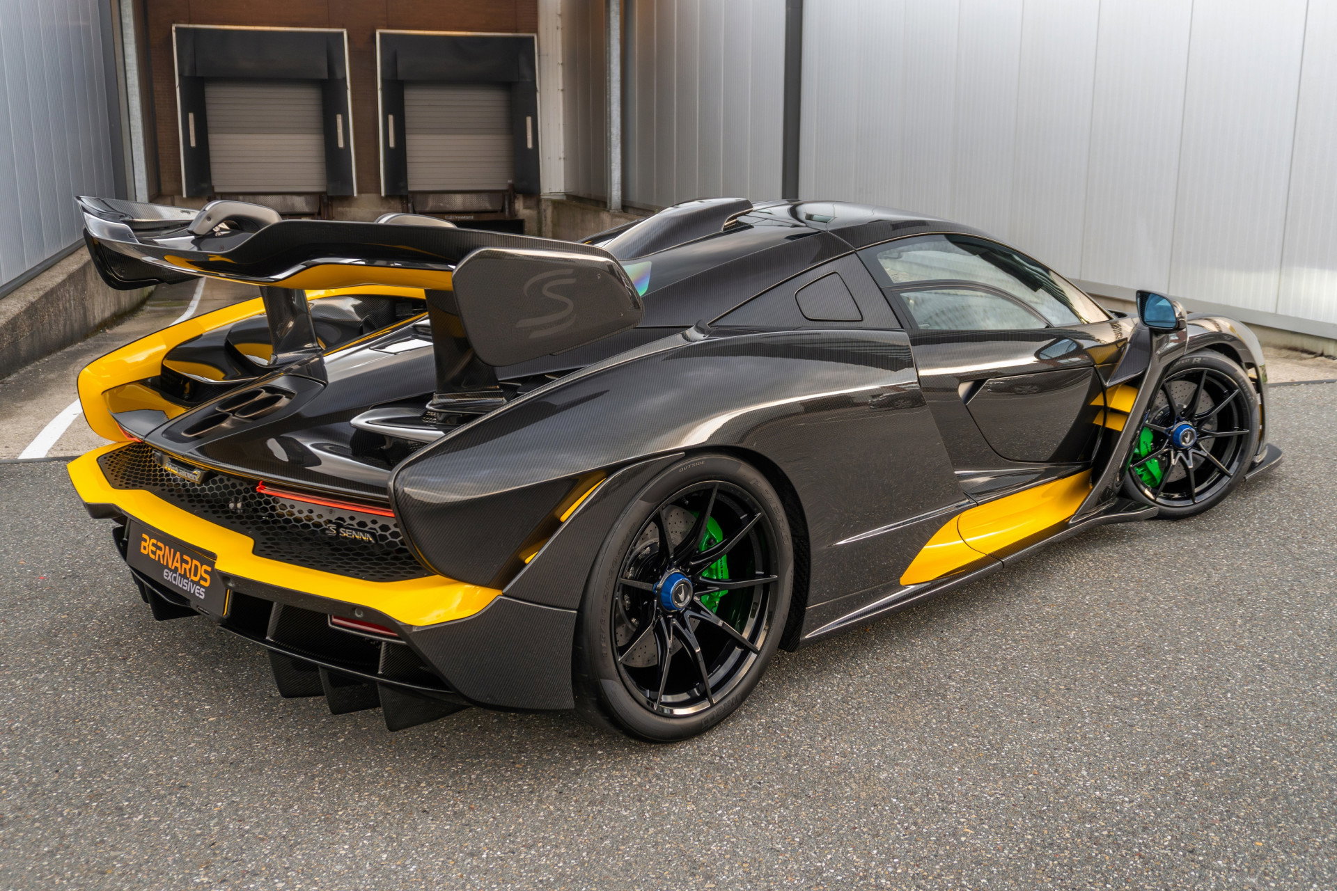 McLaren Senna