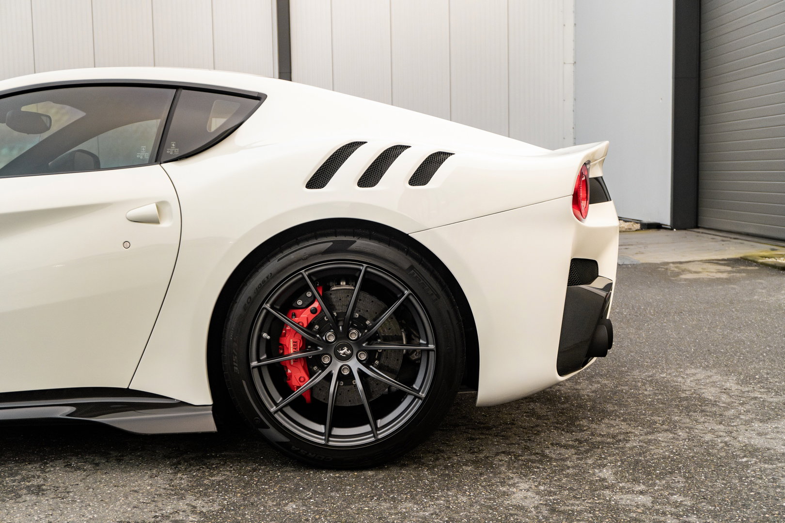 Ferrari F12TDF