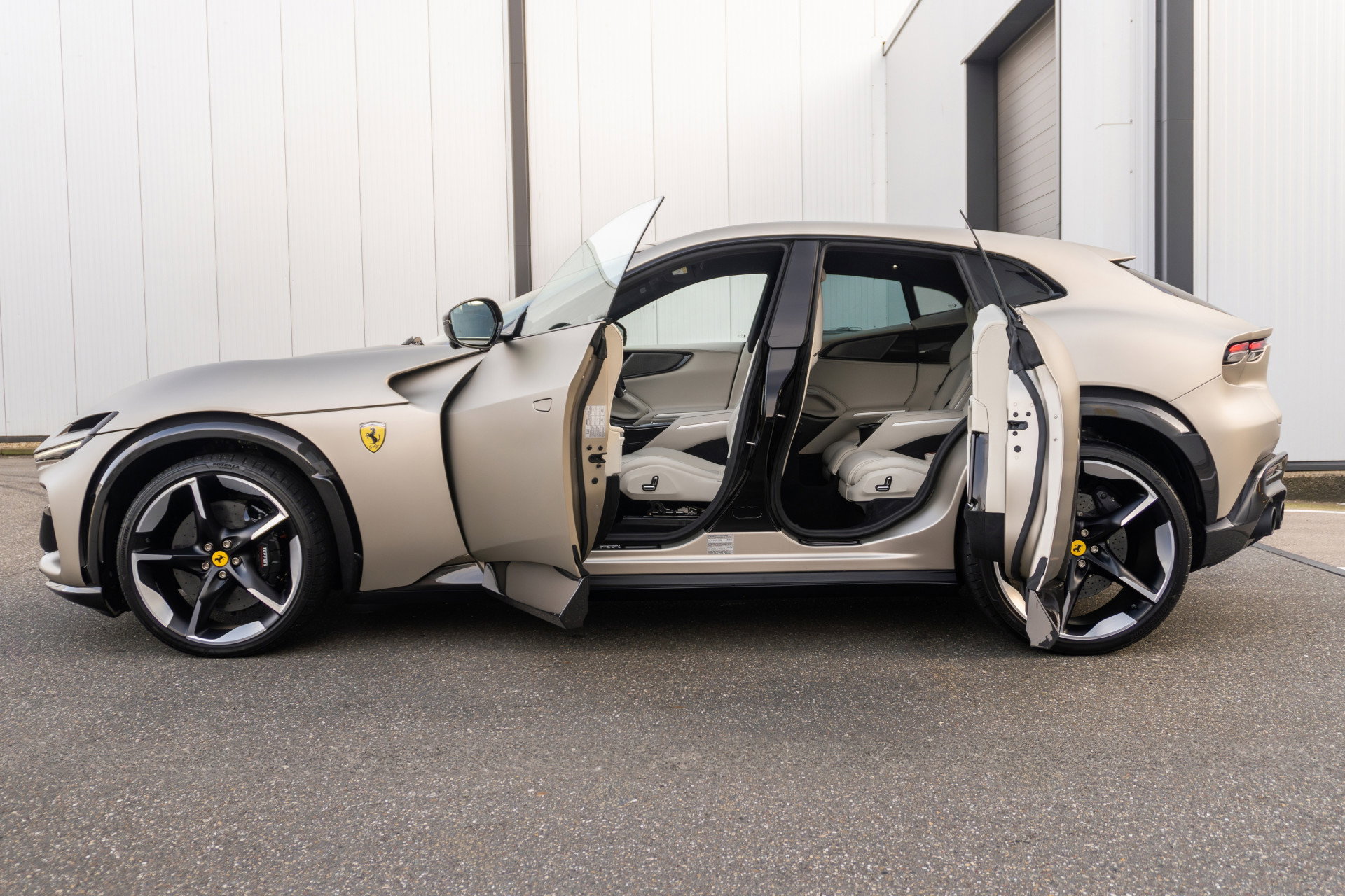 Ferrari Purosangue