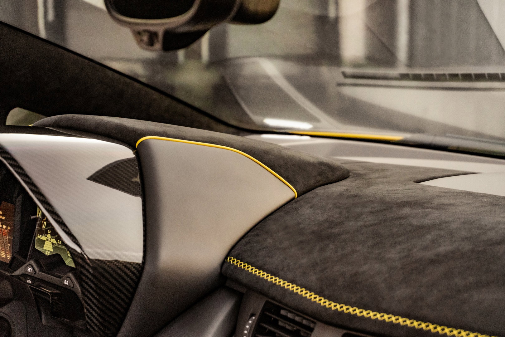 Lamborghini Aventador SVJ Roadster