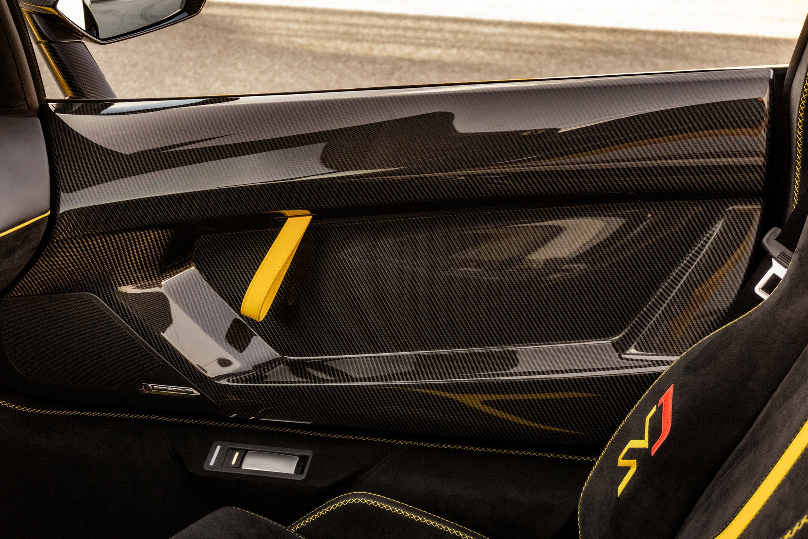 Lamborghini Aventador SVJ Roadster