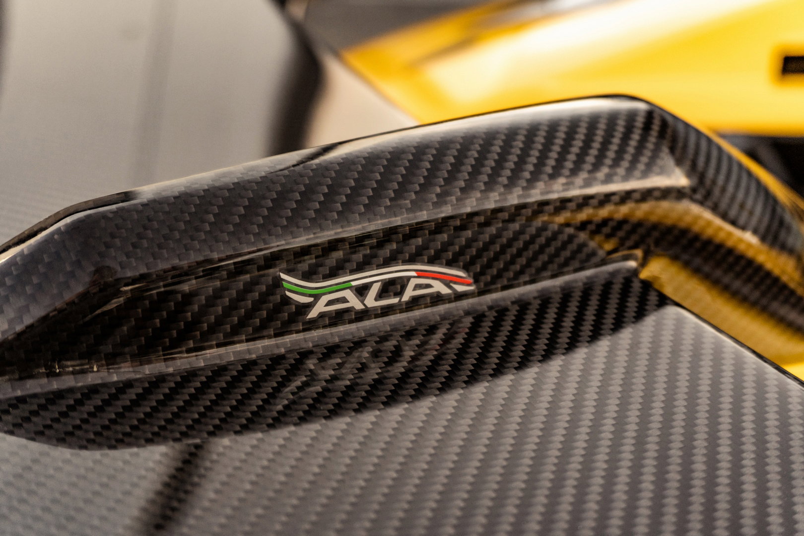 Lamborghini Aventador SVJ Roadster