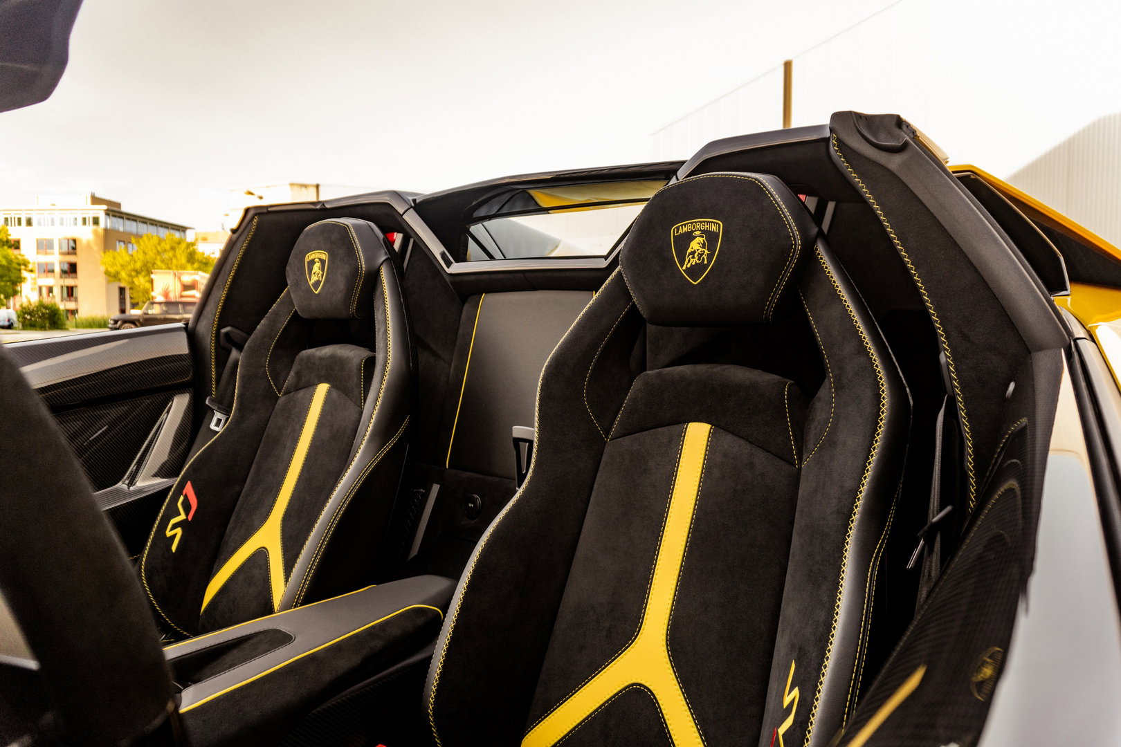 Lamborghini Aventador SVJ Roadster