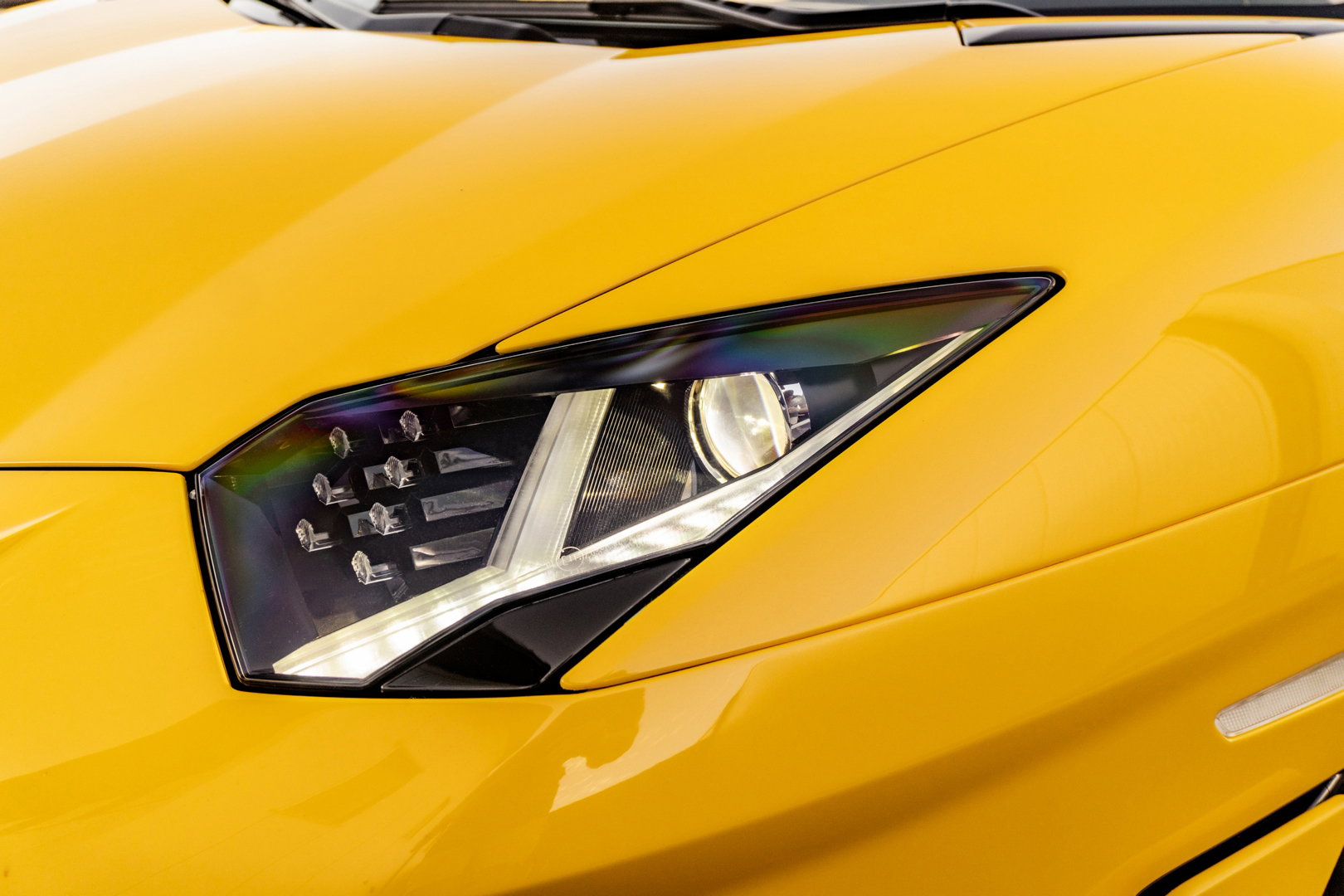 Lamborghini Aventador SVJ Roadster
