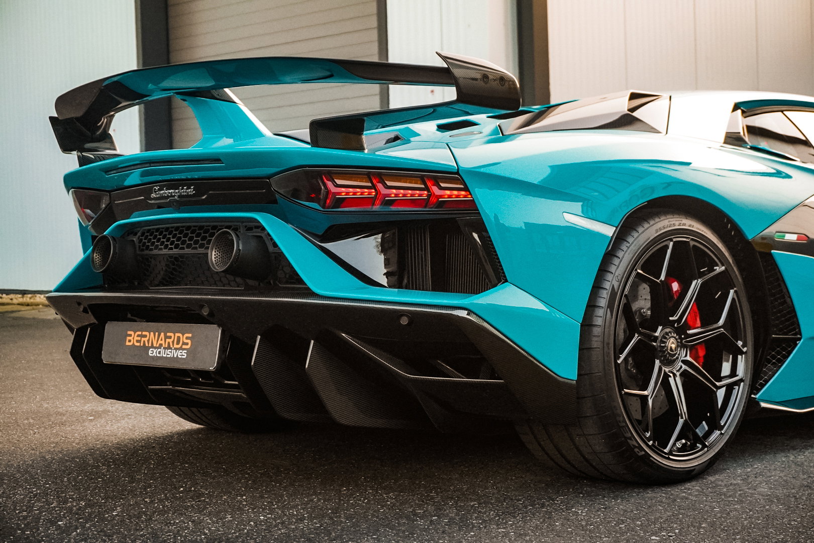 Lamborghini Aventador SVJ