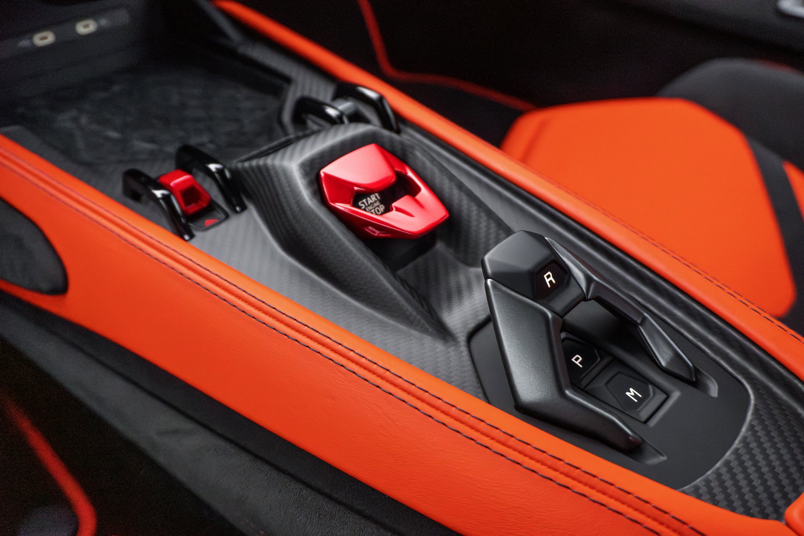 Lamborghini Revuelto